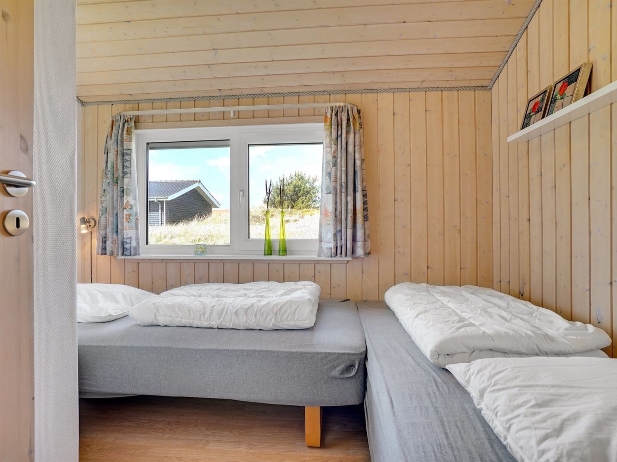 "Ivar" - 900m from the sea-Binnen