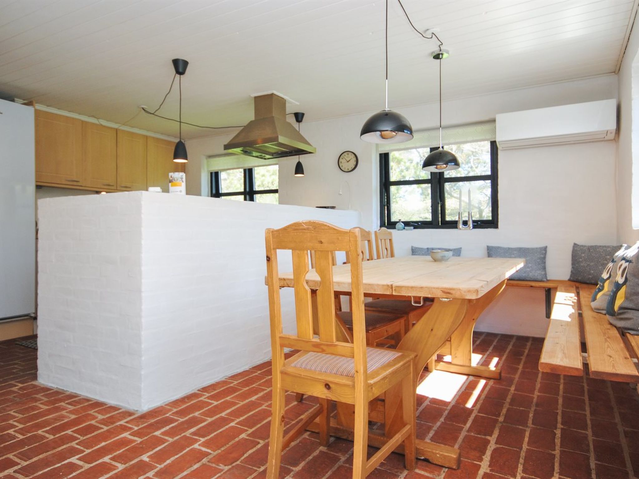 "Duco" - 300m from the sea - Binnen