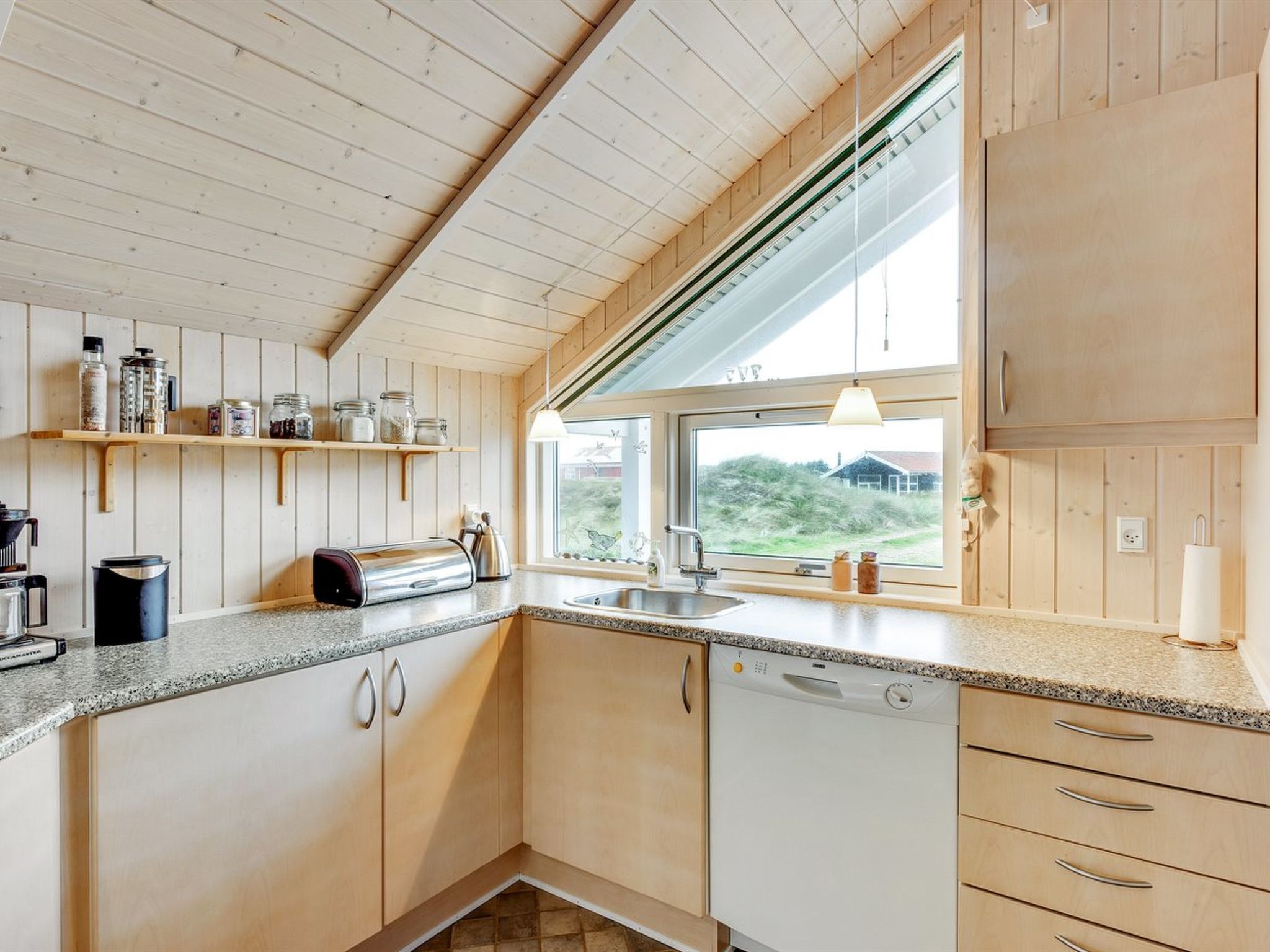 "Thyrger" - 550m from the sea - Drinnen