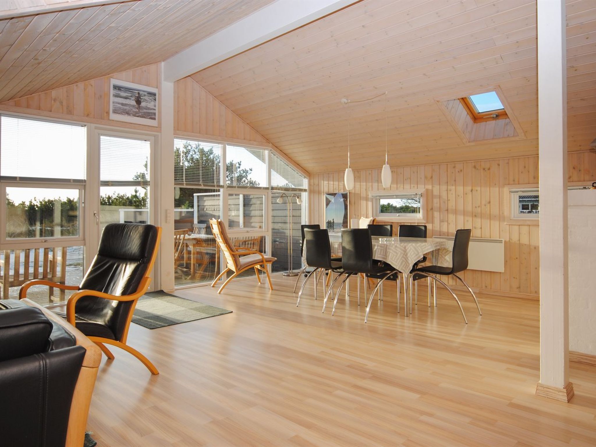 "Laurentia" - 800m from the sea