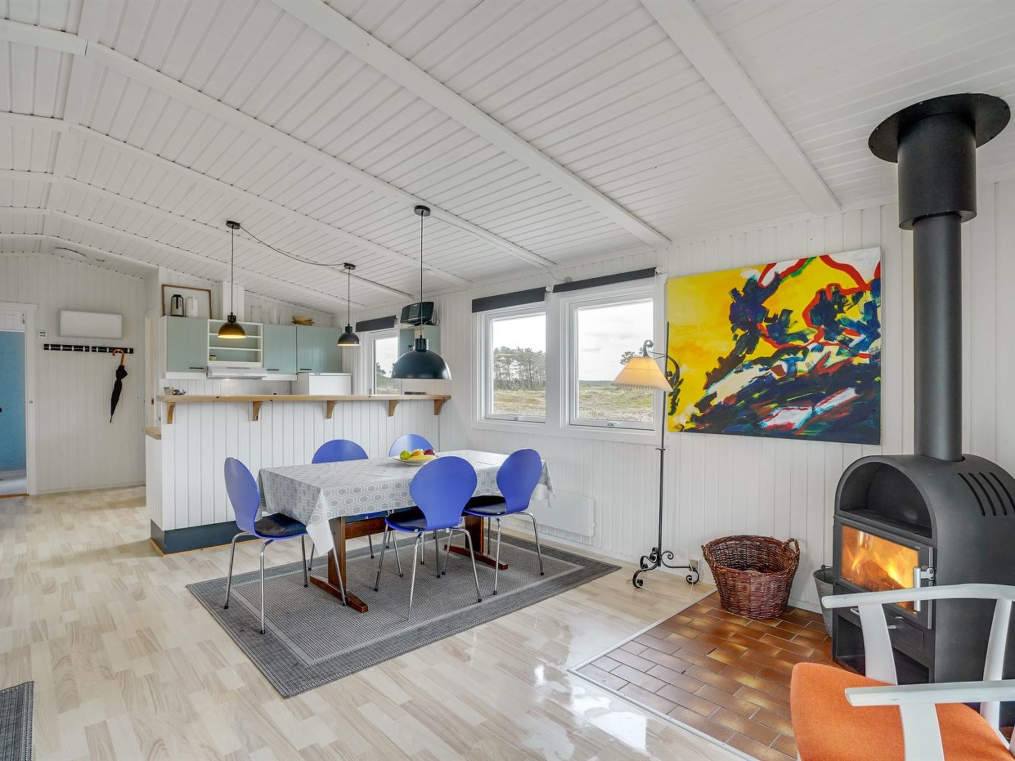"Mads" - 950m from the sea - Binnen