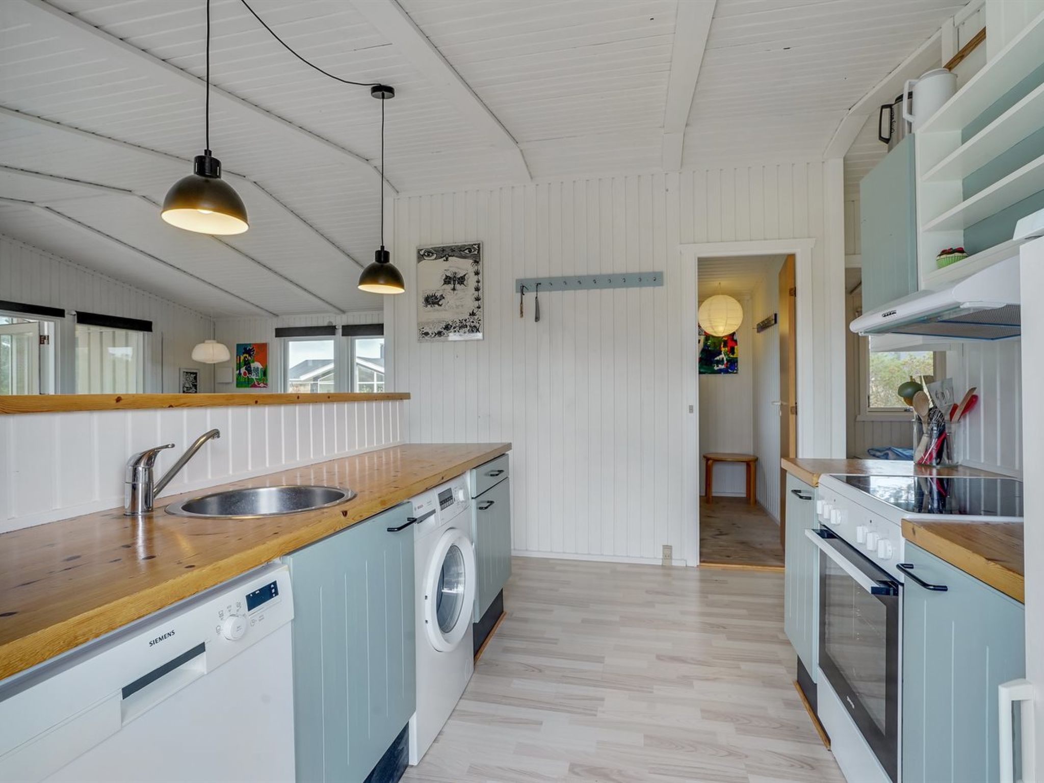 "Mads" - 950m from the sea - Binnen