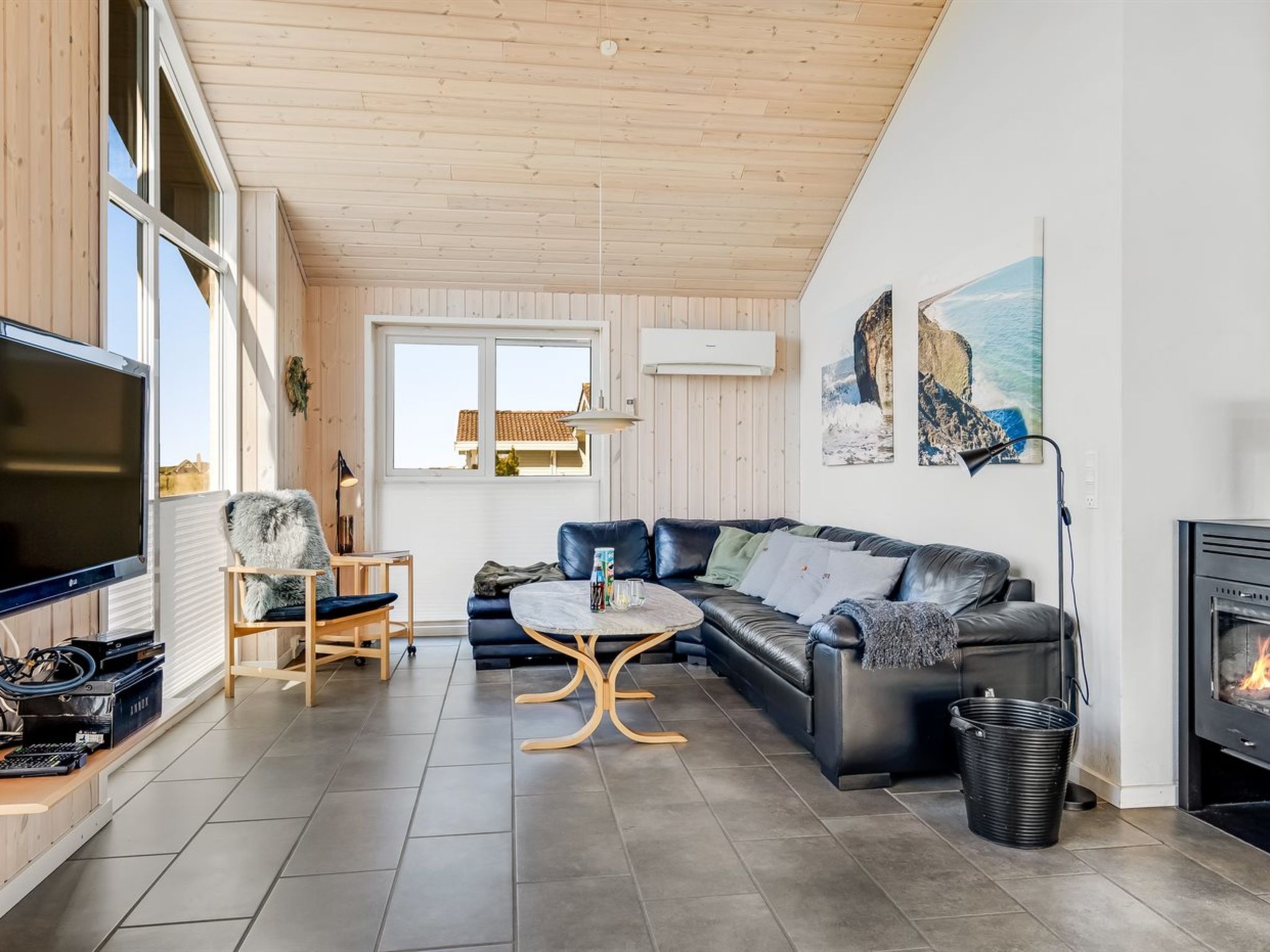 "Hornbogi" - 300m from the sea-Binnen