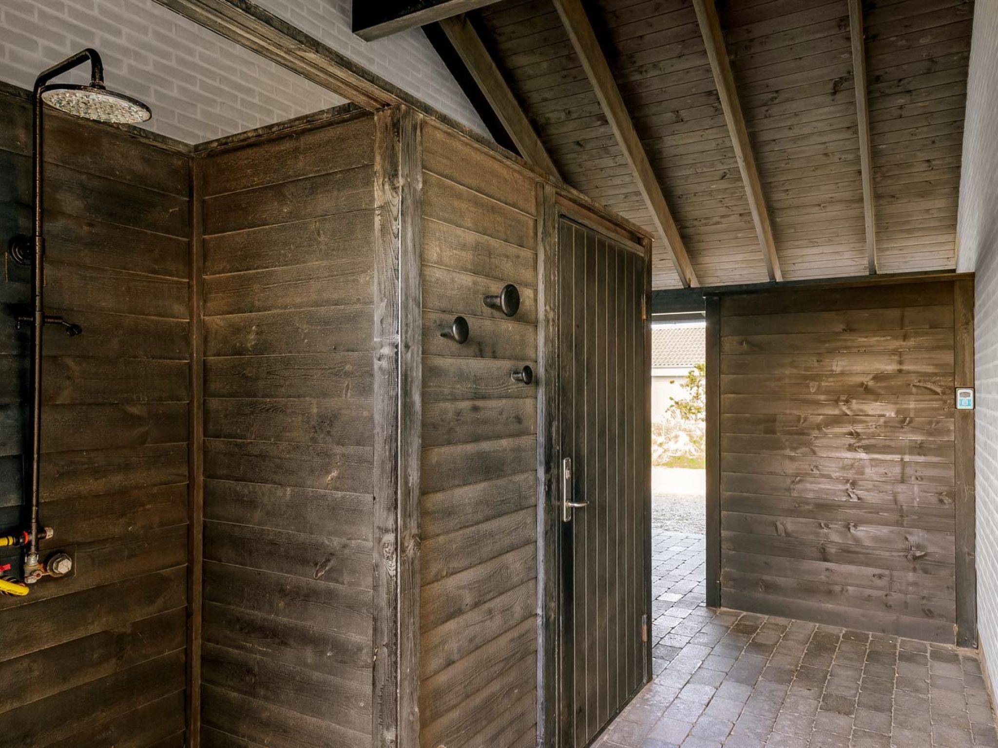 "Hornbogi" - 300m from the sea - Buiten
