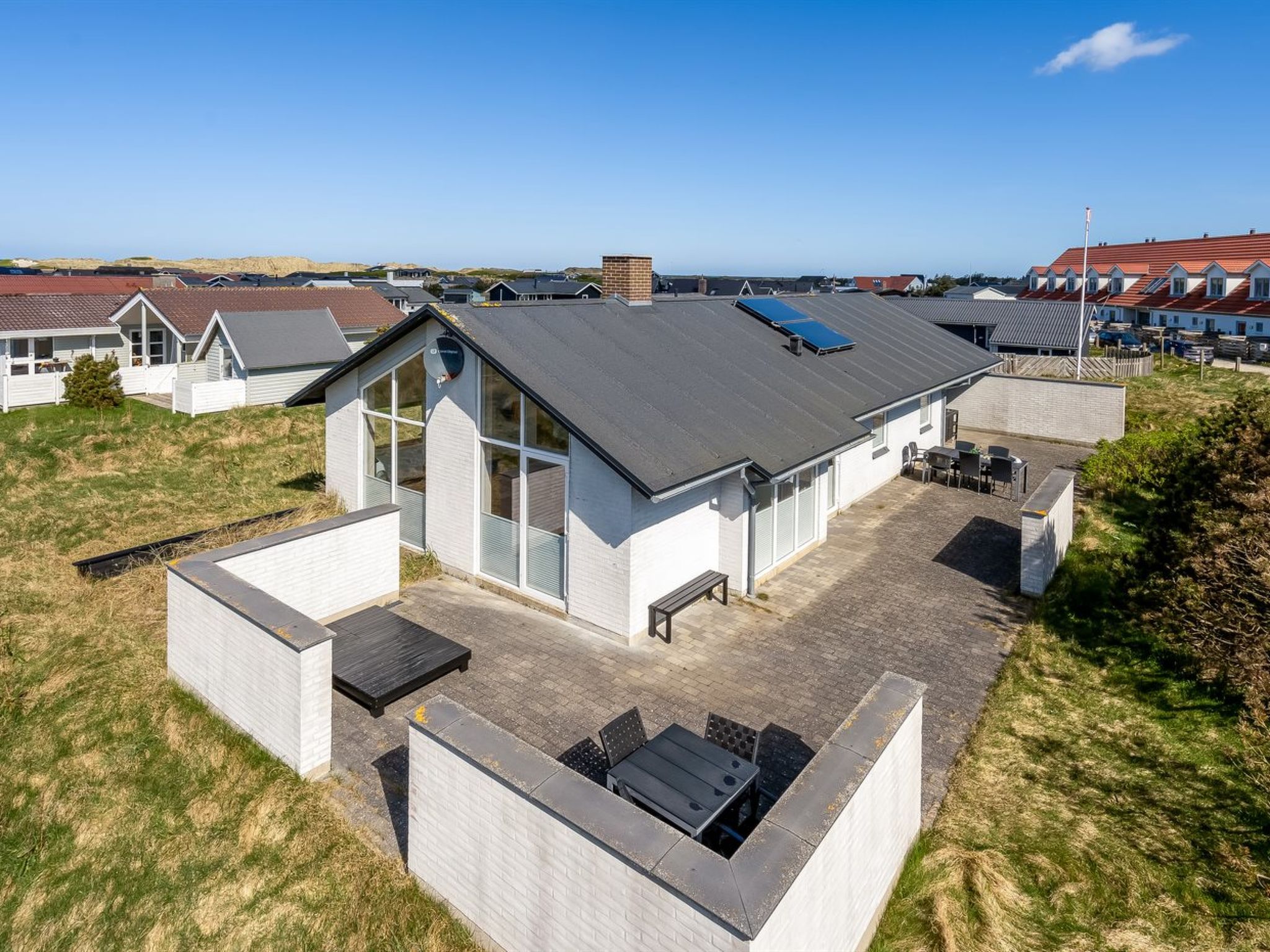 "Hornbogi" - 300m from the sea - Buiten
