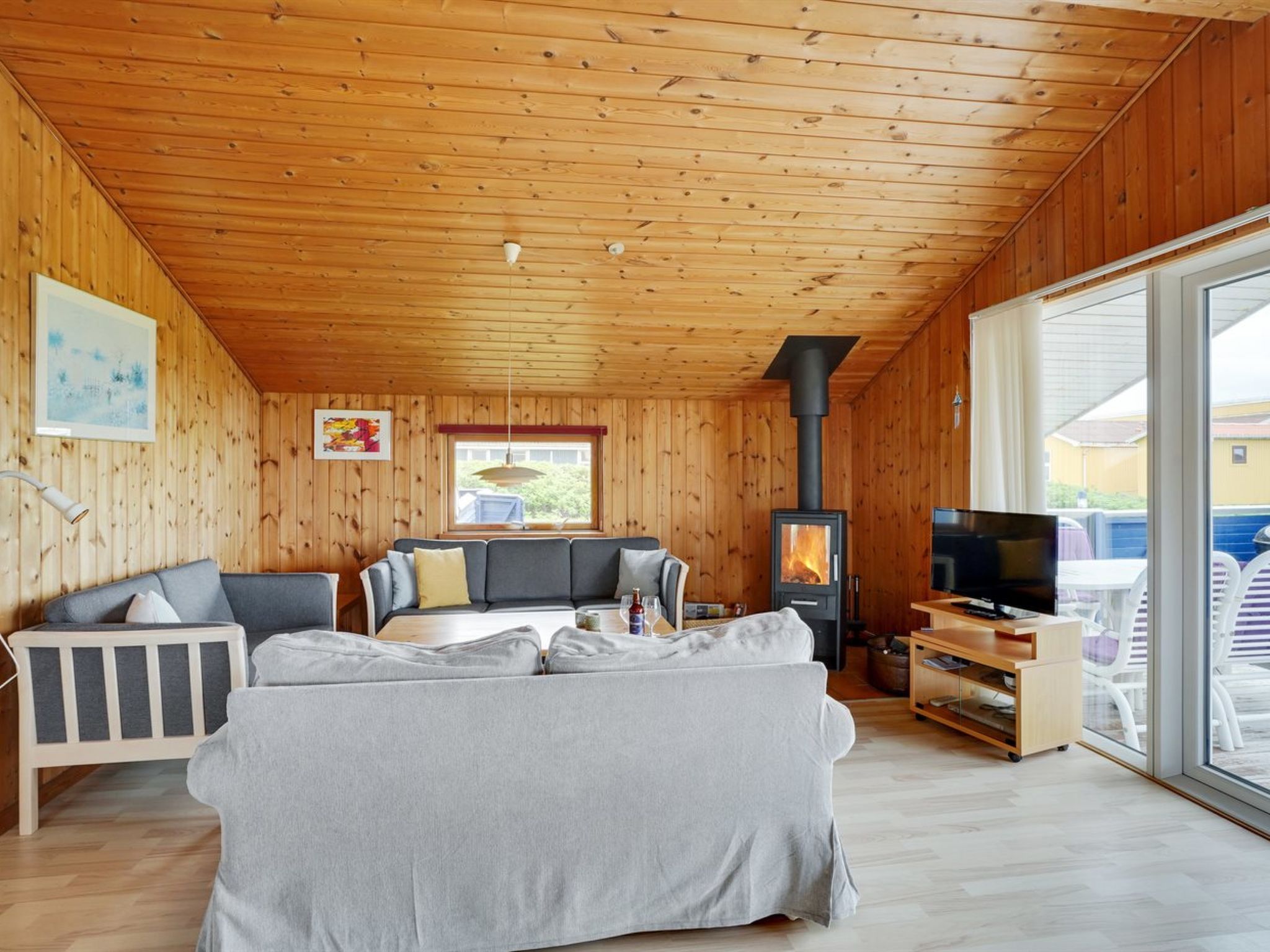 "Joern" - 300m from the sea-Binnen
