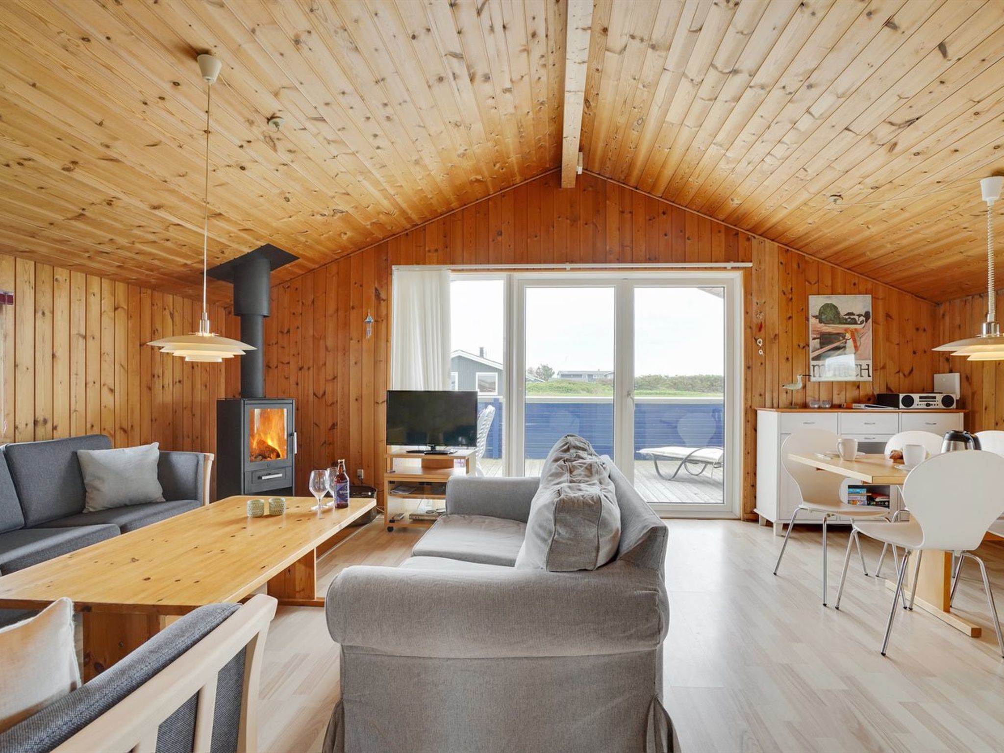 "Joern" - 300m from the sea - Drinnen