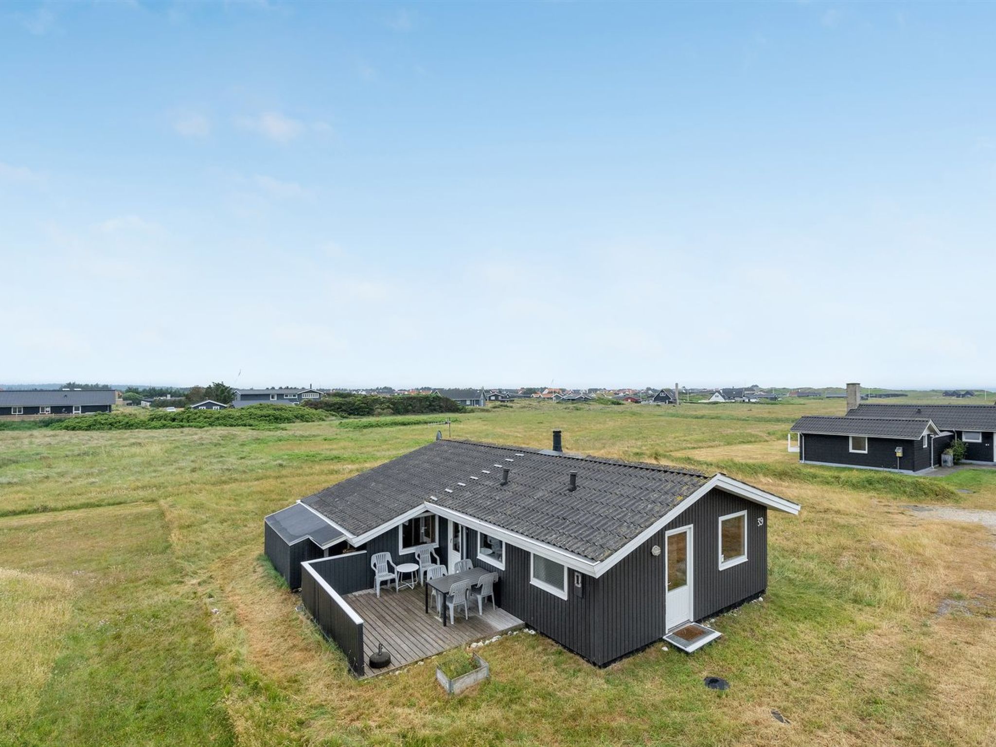 "Svea" - 400m from the sea-Outside