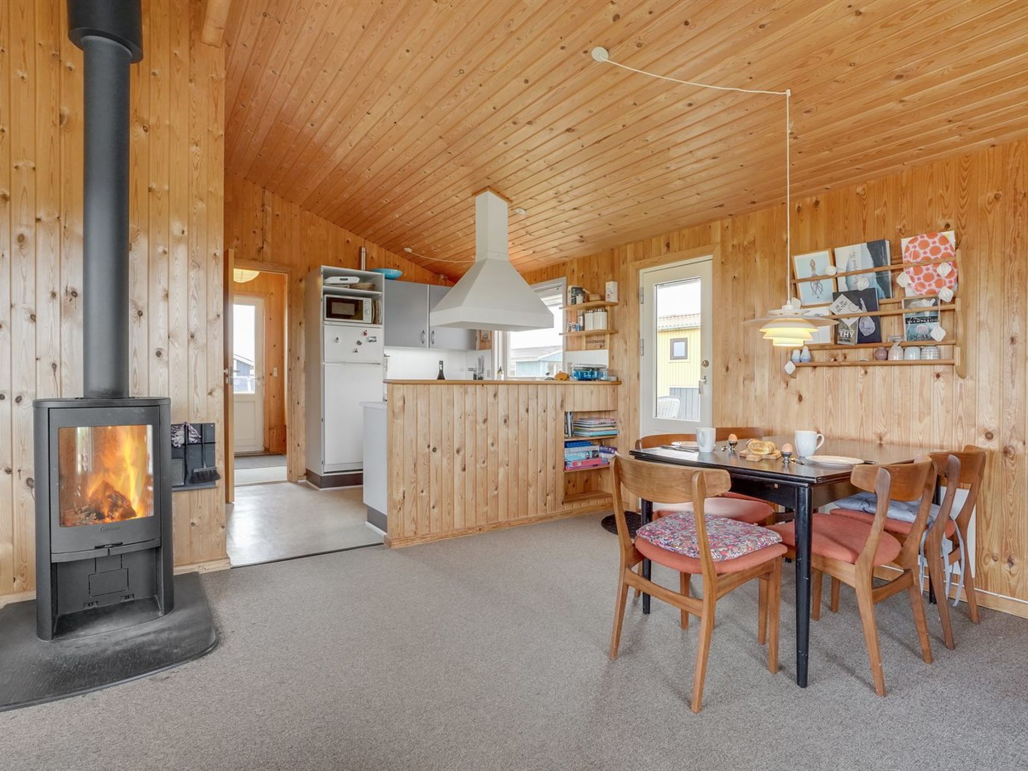 "Svea" - 400m from the sea - Inside
