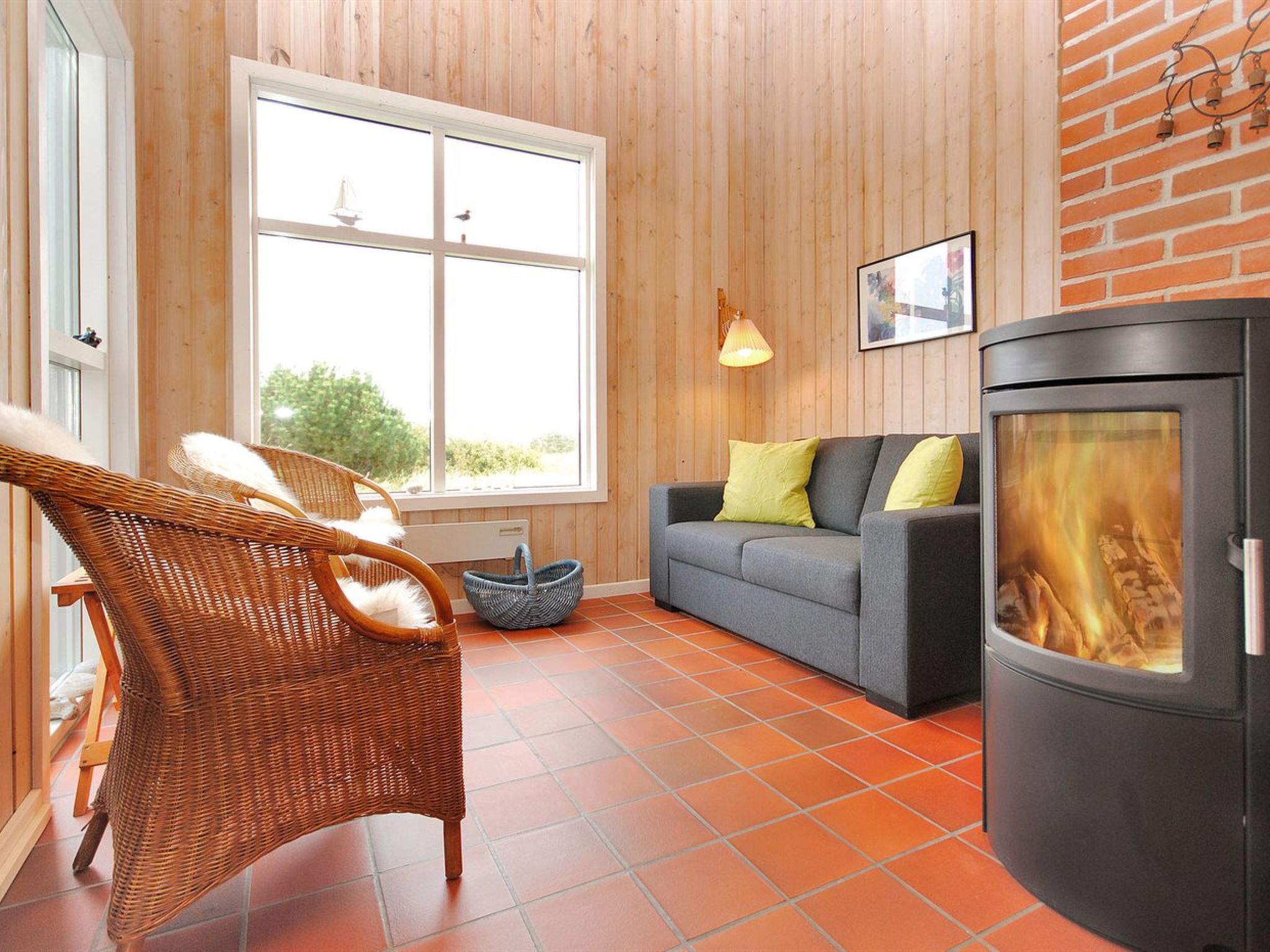 "Dode" - 225m from the sea-Drinnen