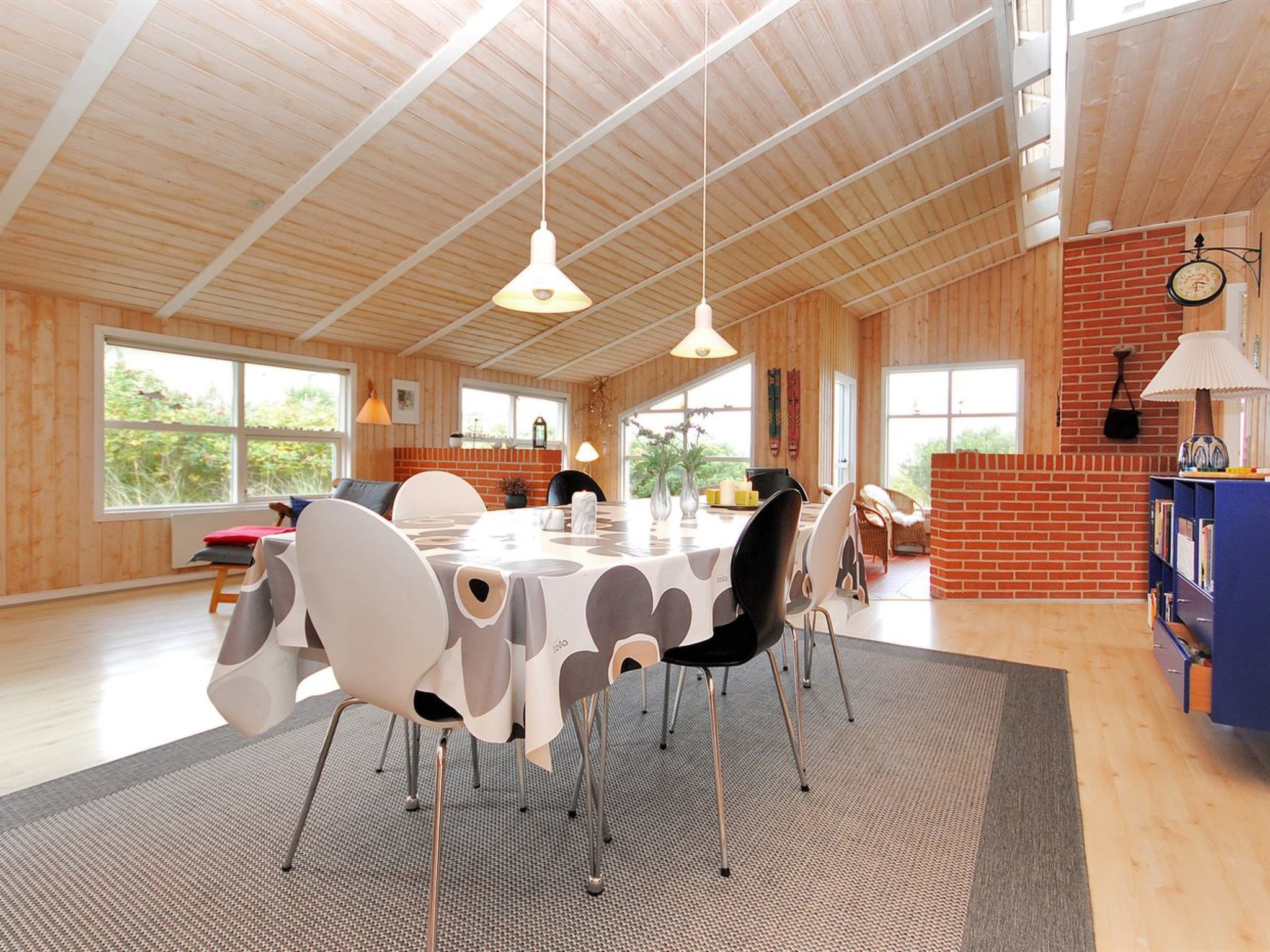 "Dode" - 225m from the sea-Drinnen