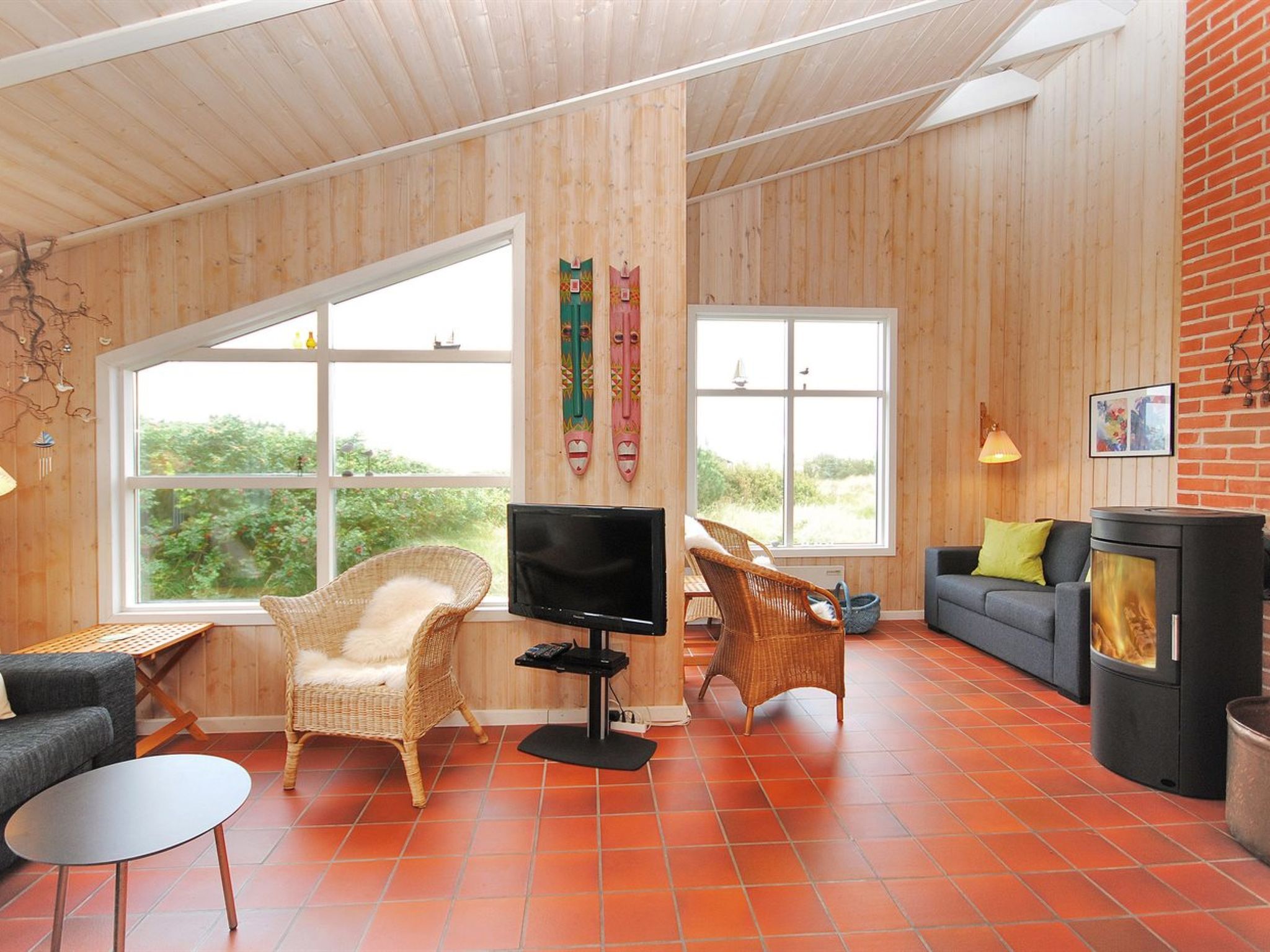 "Dode" - 225m from the sea-Drinnen