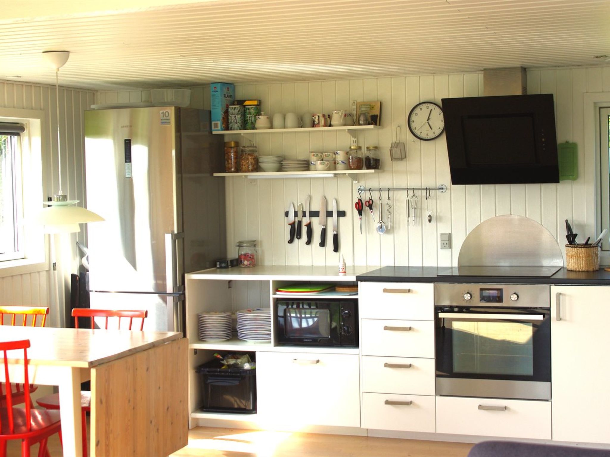 "Carelle" - 300m from the sea - Binnen