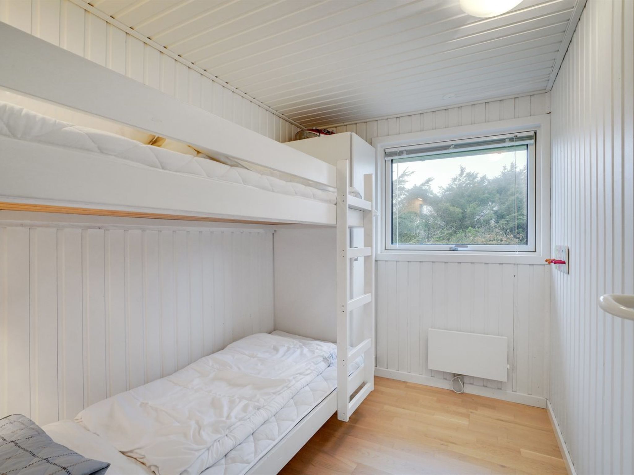 "Carelle" - 300m from the sea - Binnen