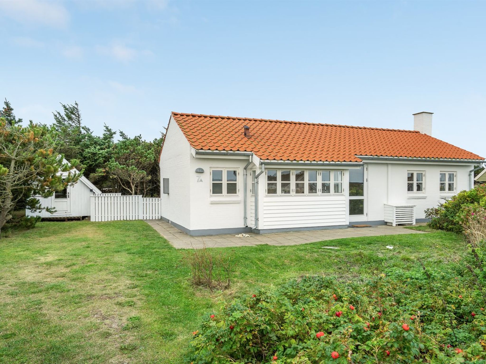 "Meindor" - 350m from the sea - Buiten