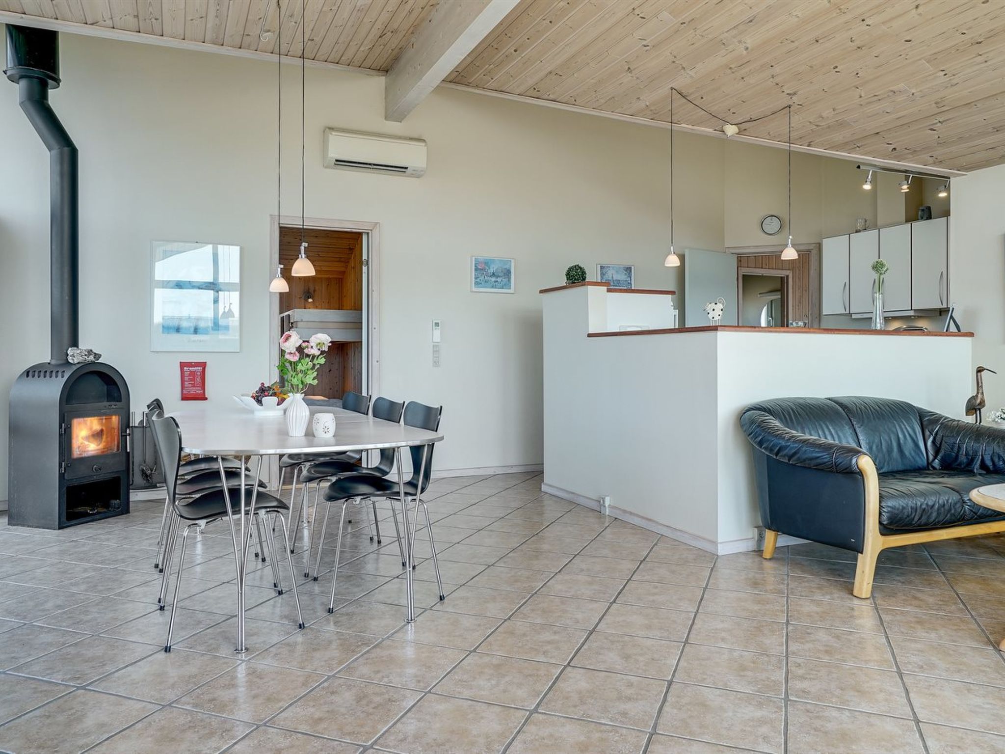 "Riste" - 450m from the sea-Binnen