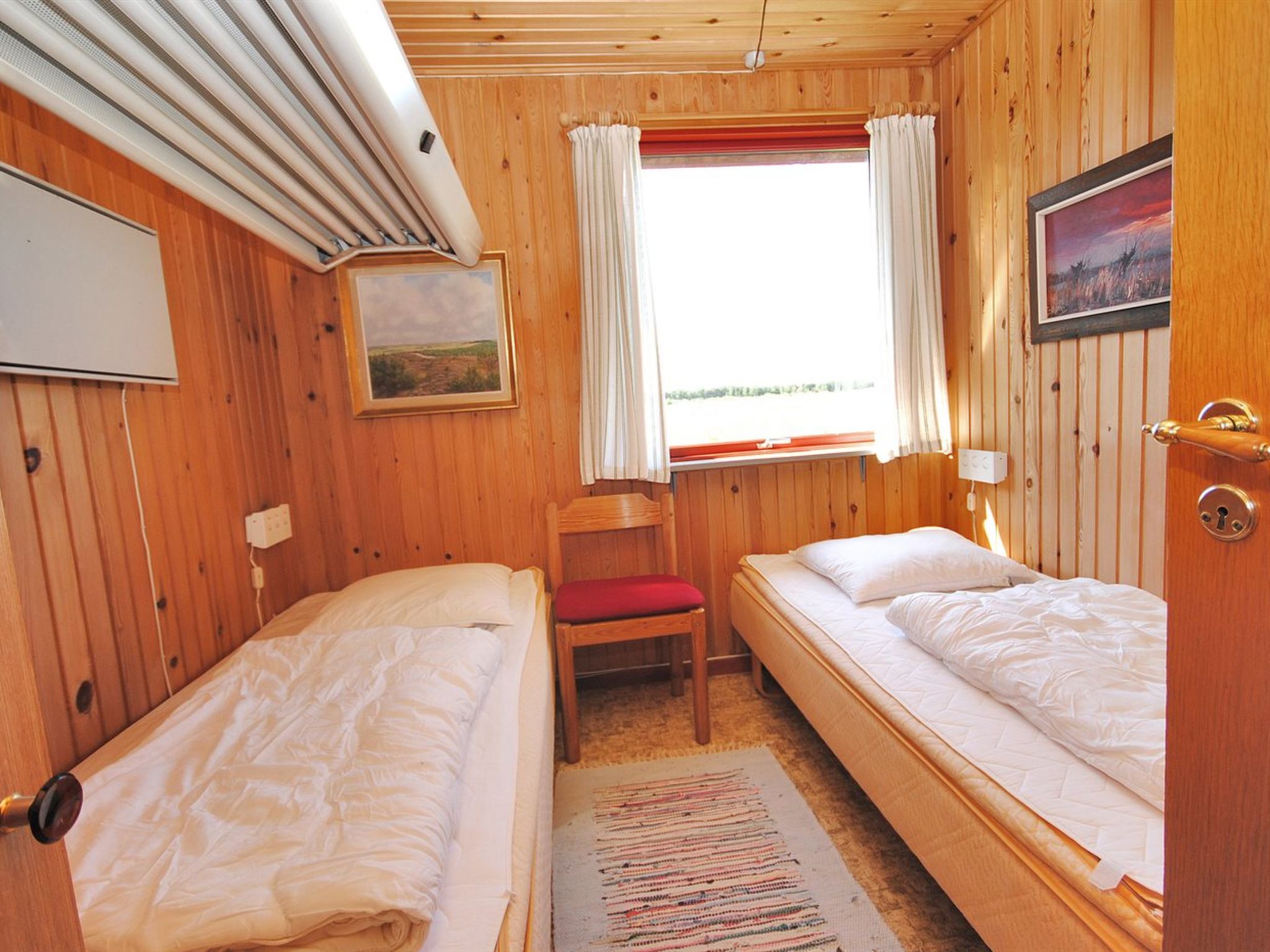 "Neven" - 900m from the sea - Binnen