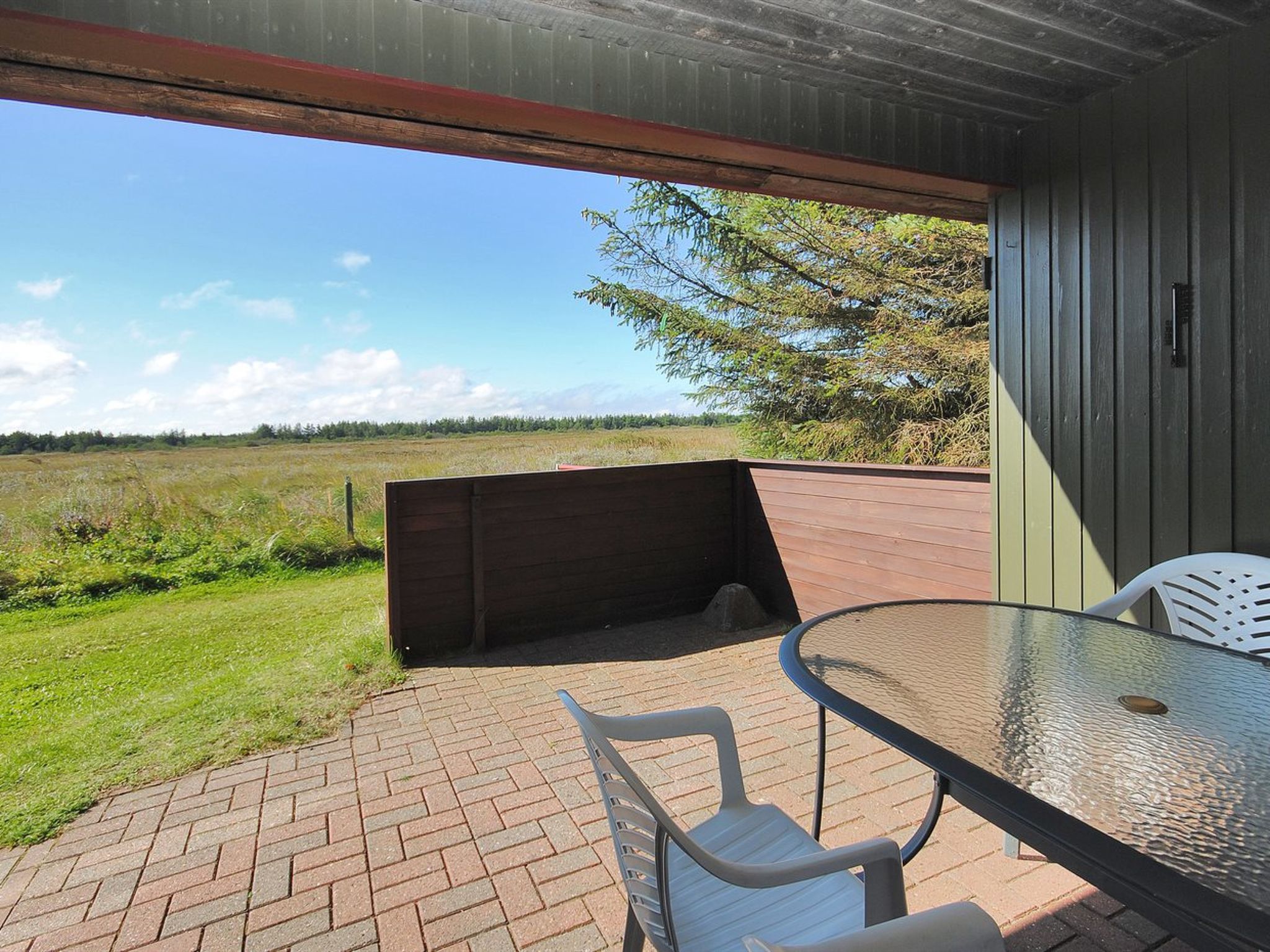 "Neven" - 900m from the sea - Buiten