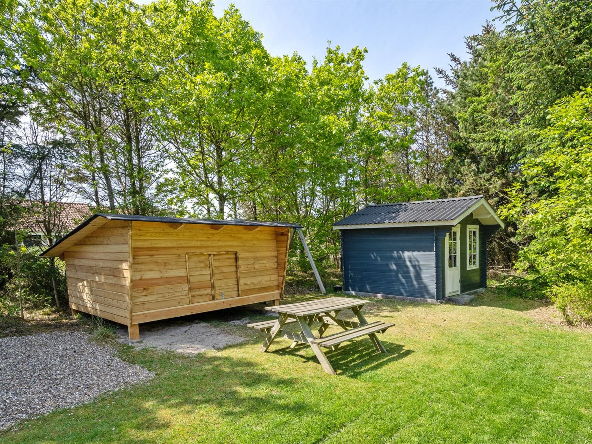 "Hjalmara" - 900m from the sea