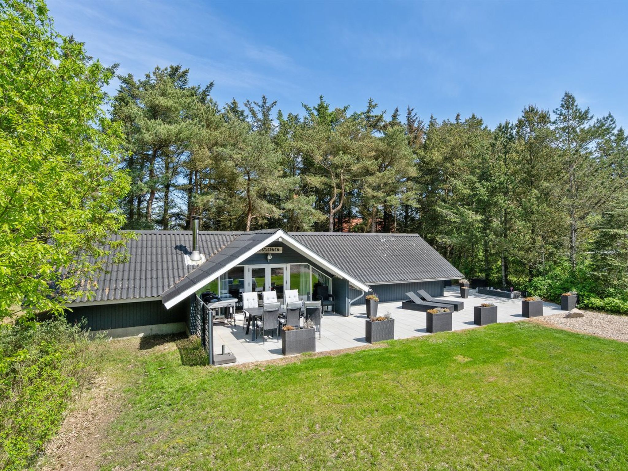 "Hjalmara" - 900m from the sea - Buiten