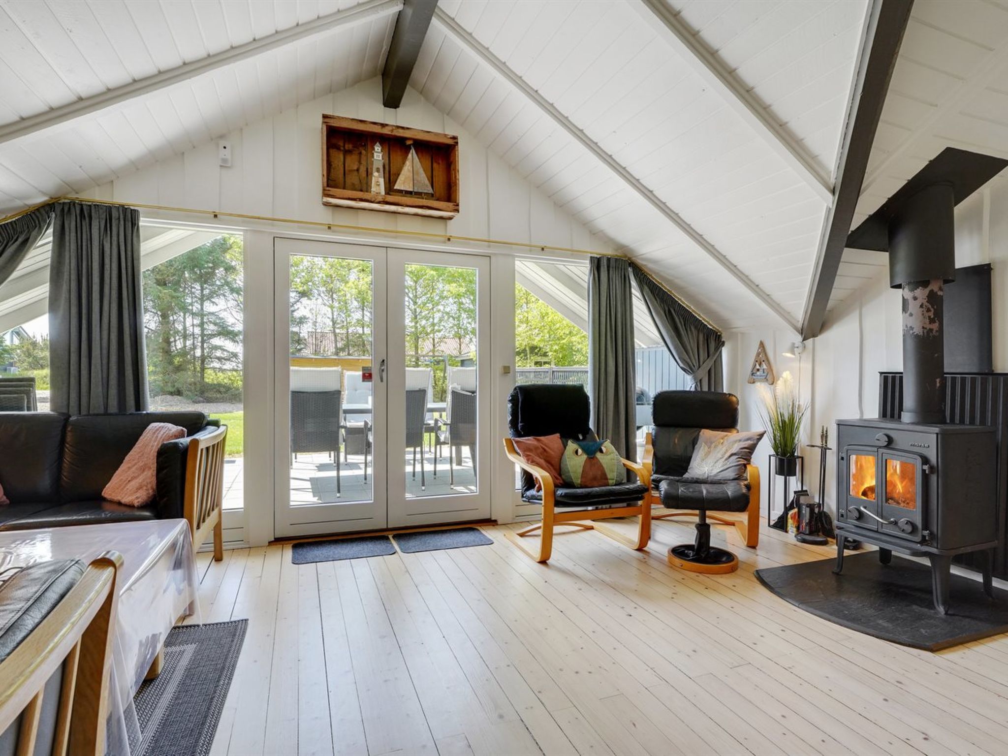 "Hjalmara" - 900m from the sea-Binnen