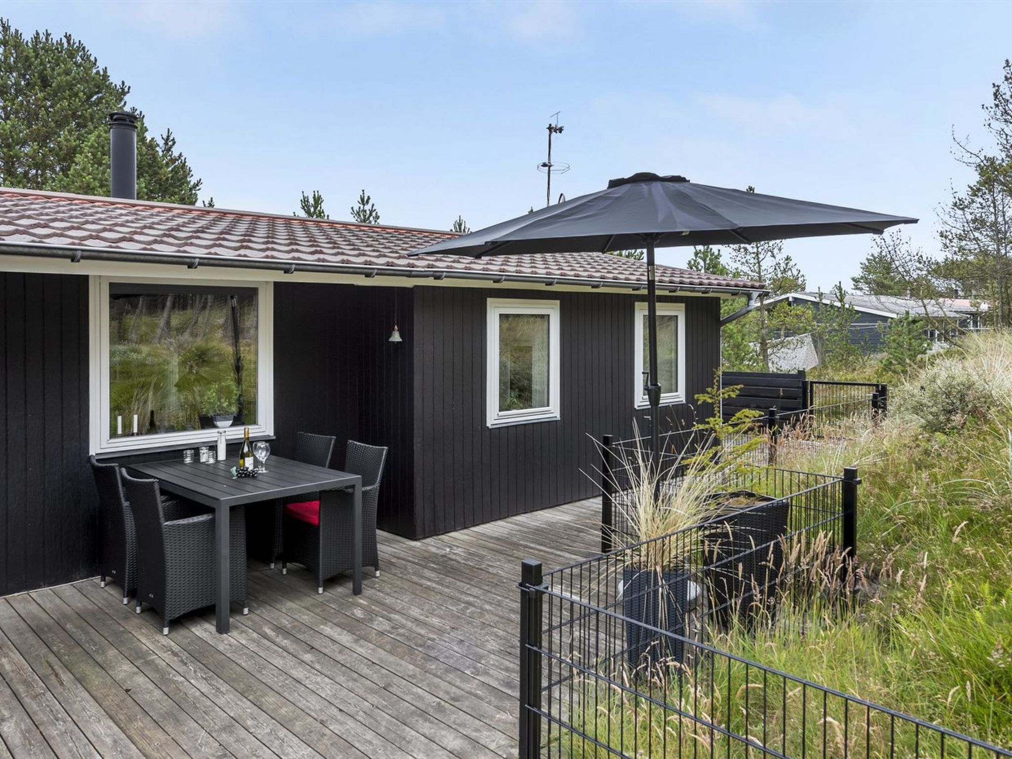 "Emeline" - 1.7km from the sea - Buiten