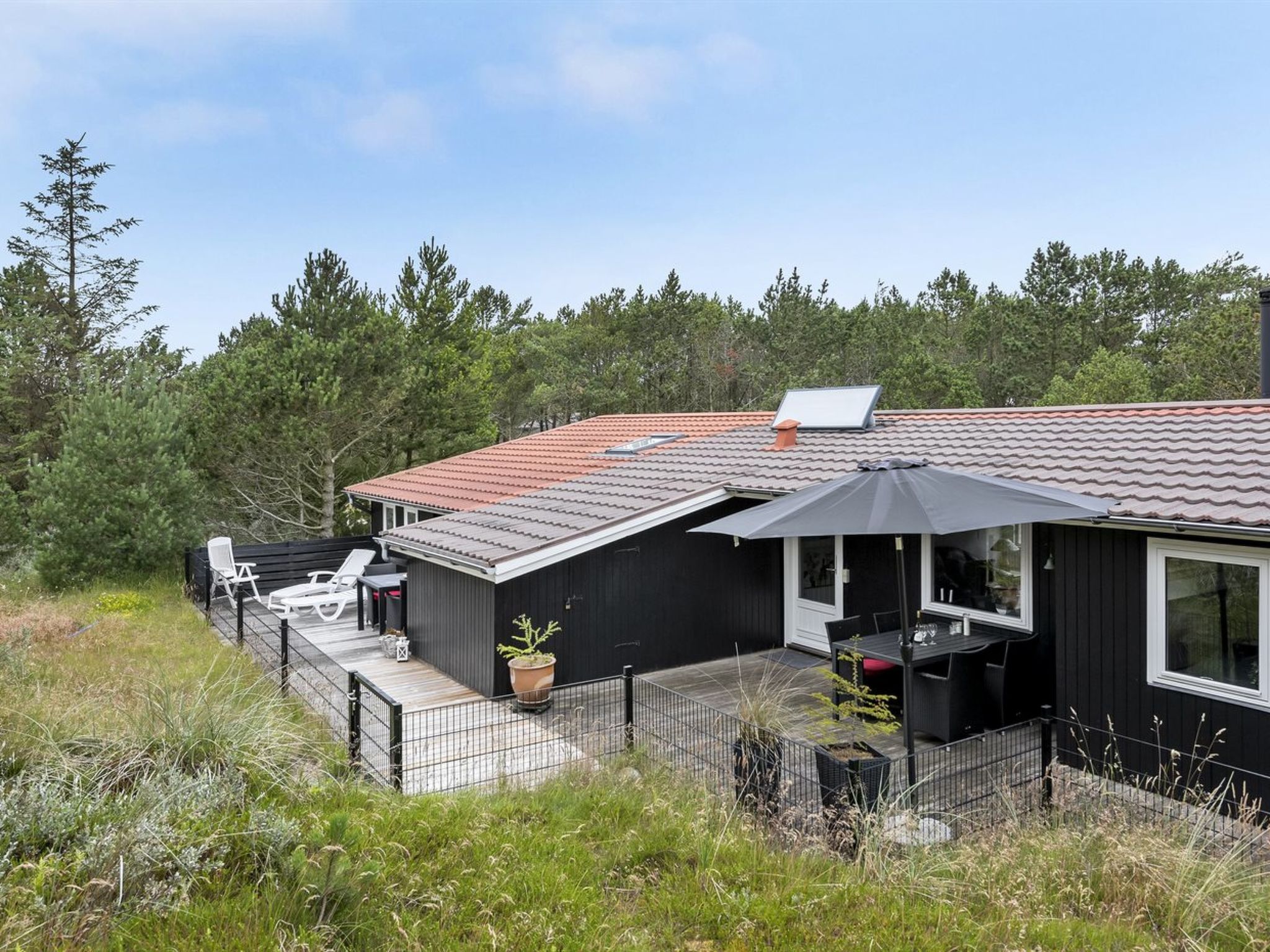"Emeline" - 1.7km from the sea - Buiten