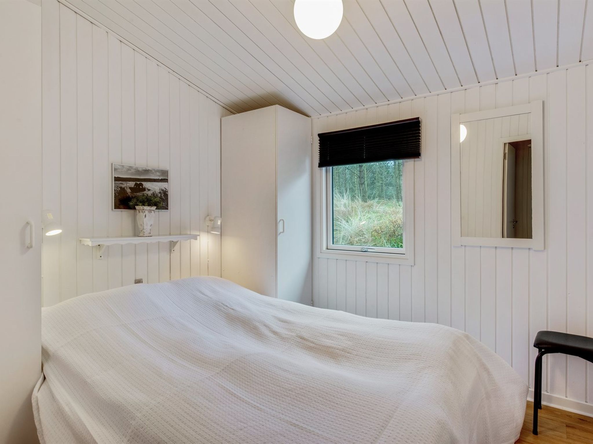 "Emeline" - 1.7km from the sea - Binnen