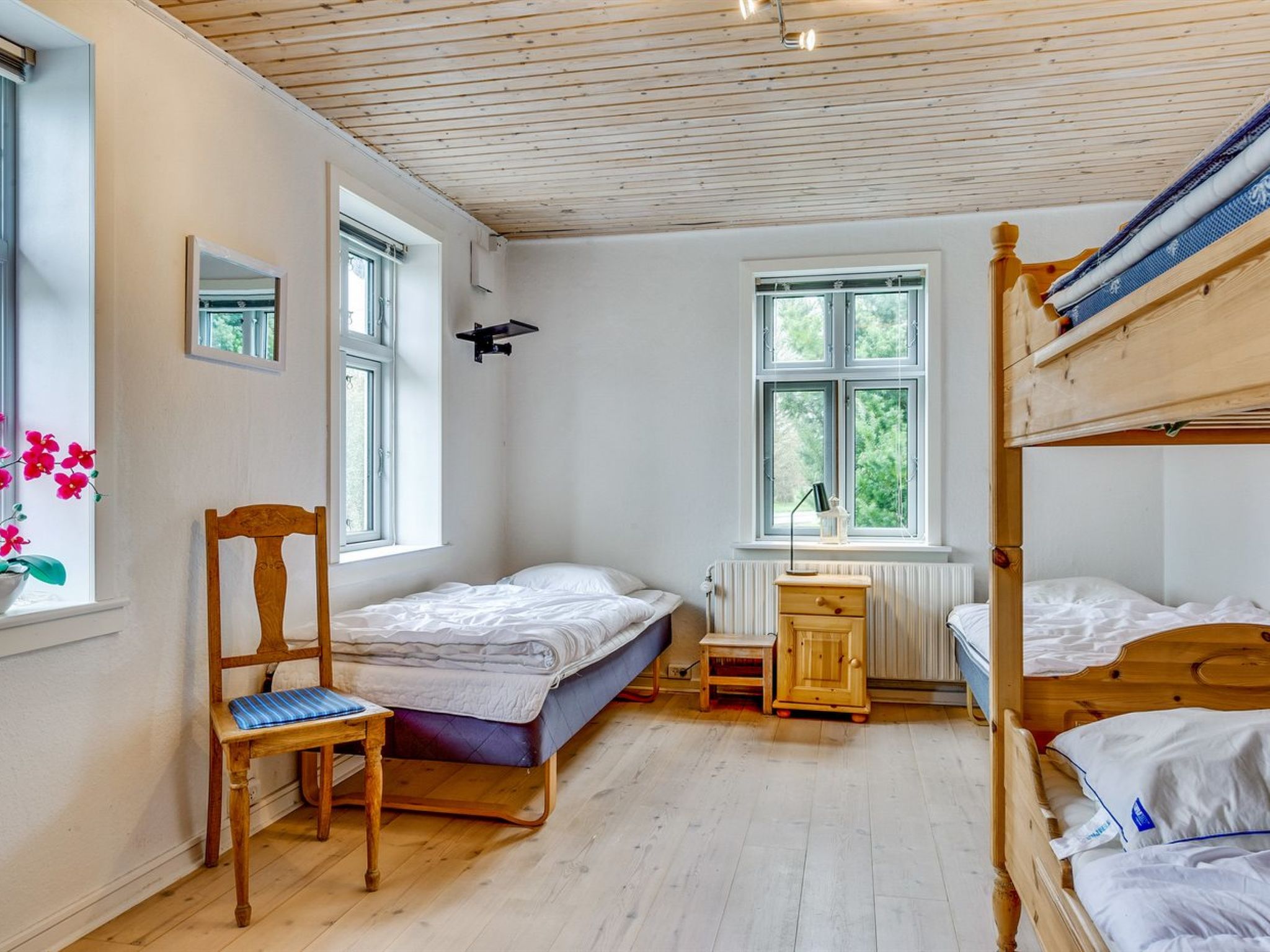 "Sophia" - 8km from the sea-Inside