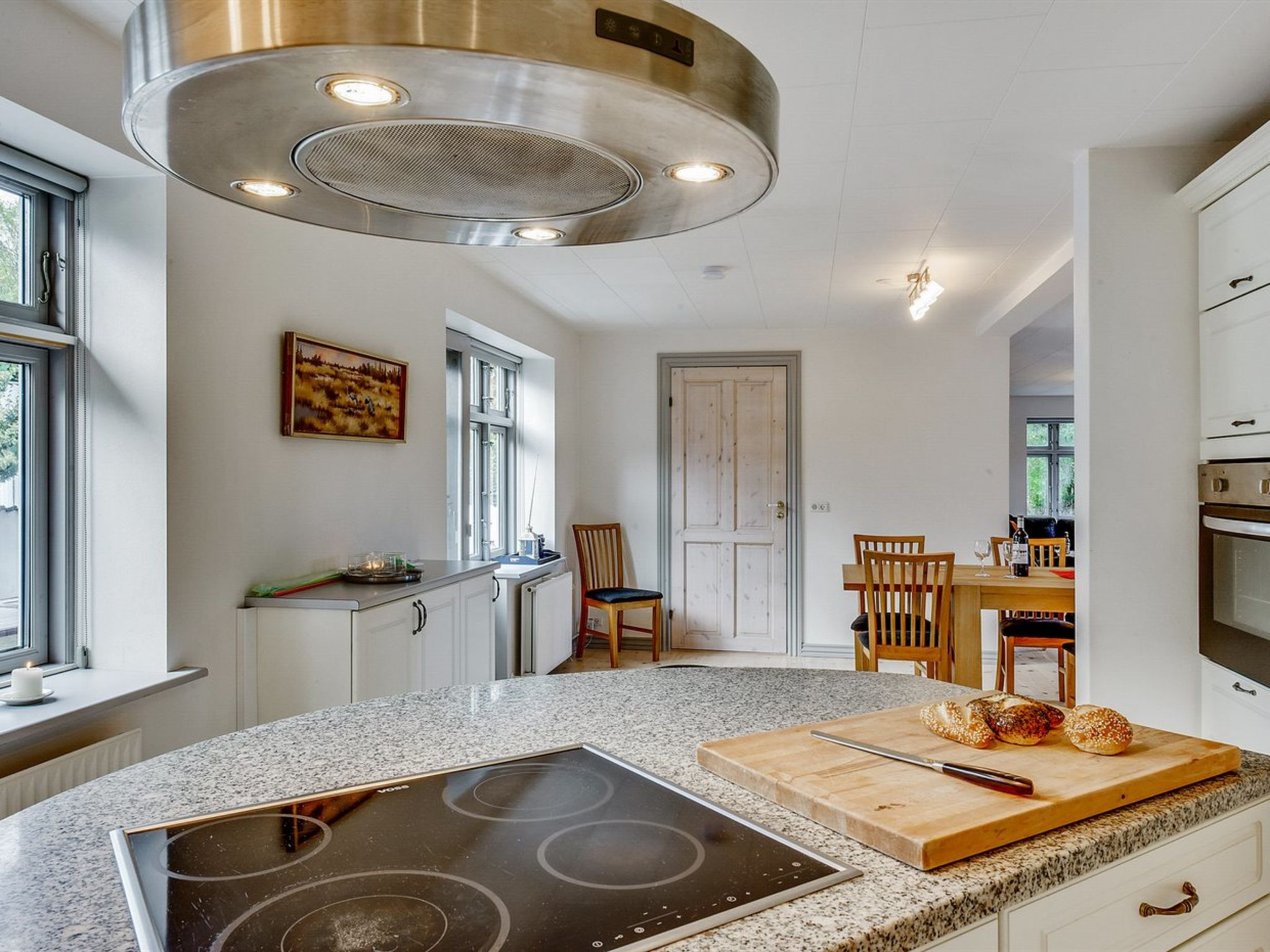 "Sophia" - 8km from the sea - Binnen
