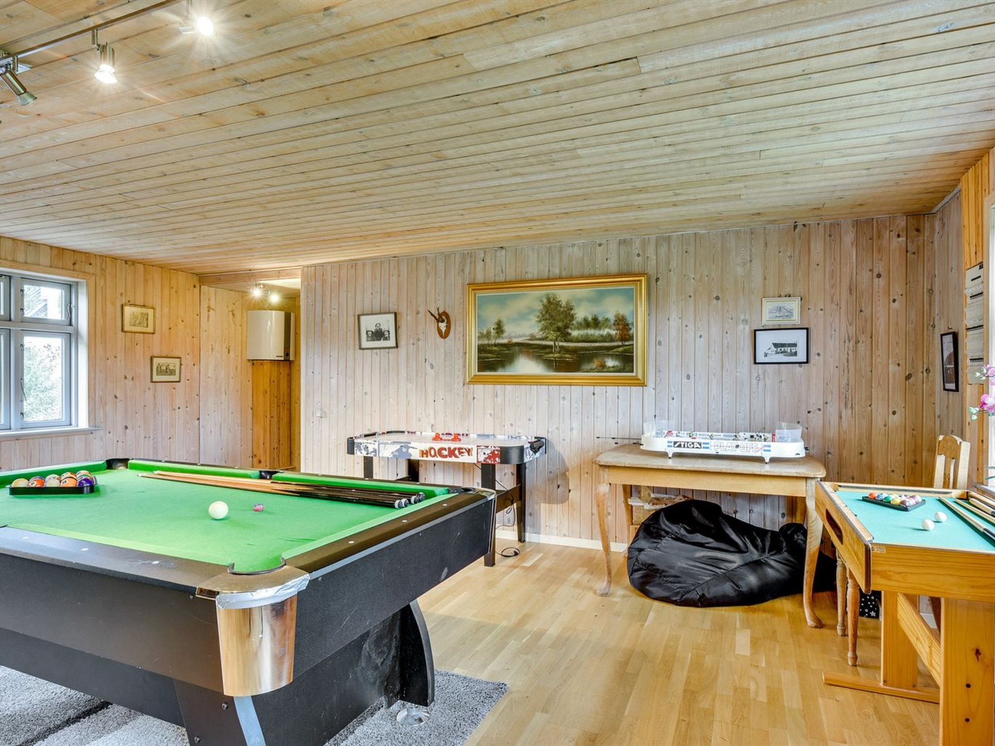 "Sophia" - 8km from the sea - Binnen