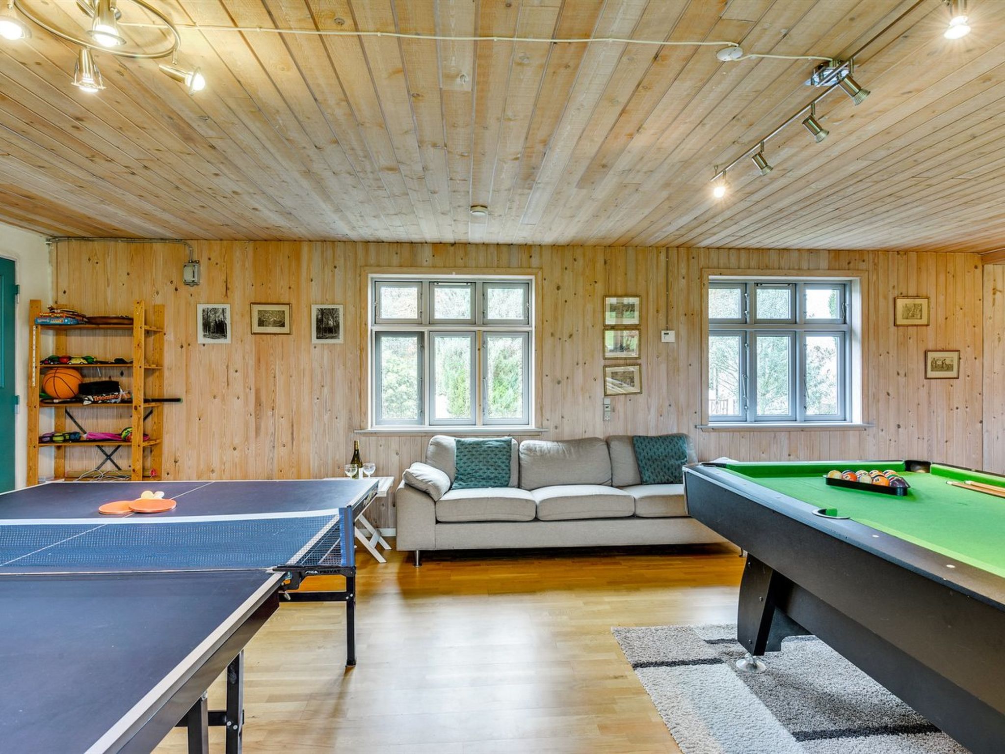 "Sophia" - 8km from the sea - Binnen