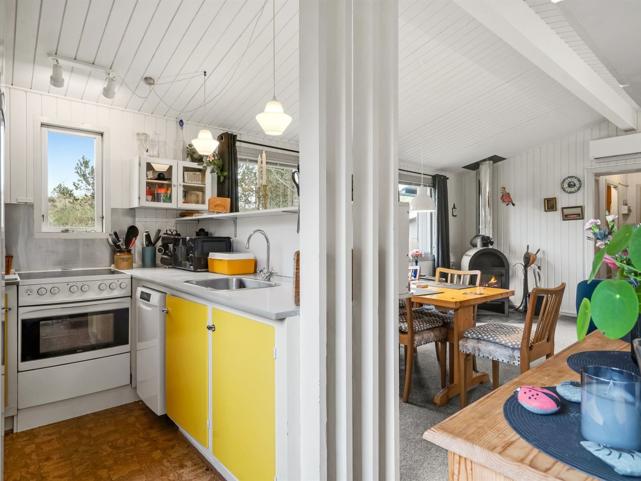 "Gundina" - 2km from the sea - Binnen