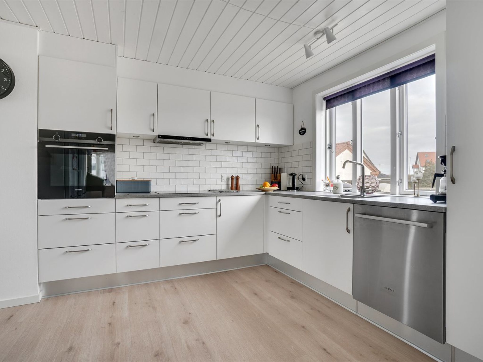 "Thilla" - 100m from the sea-Binnen