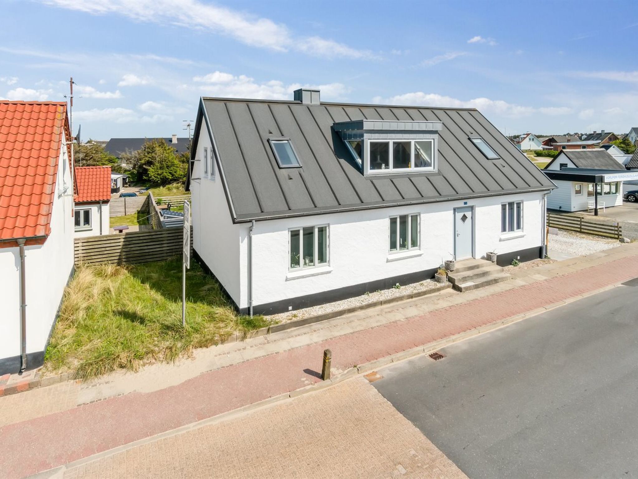 "Thilla" - 100m from the sea - Buiten