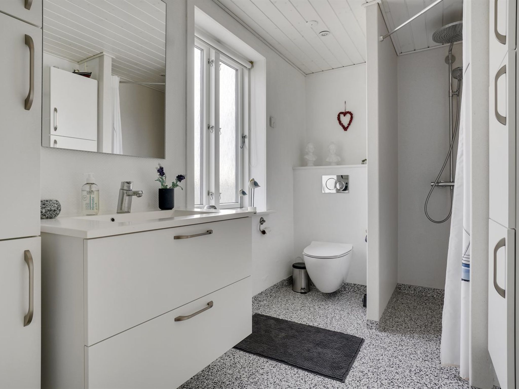 "Thilla" - 100m from the sea - Binnen