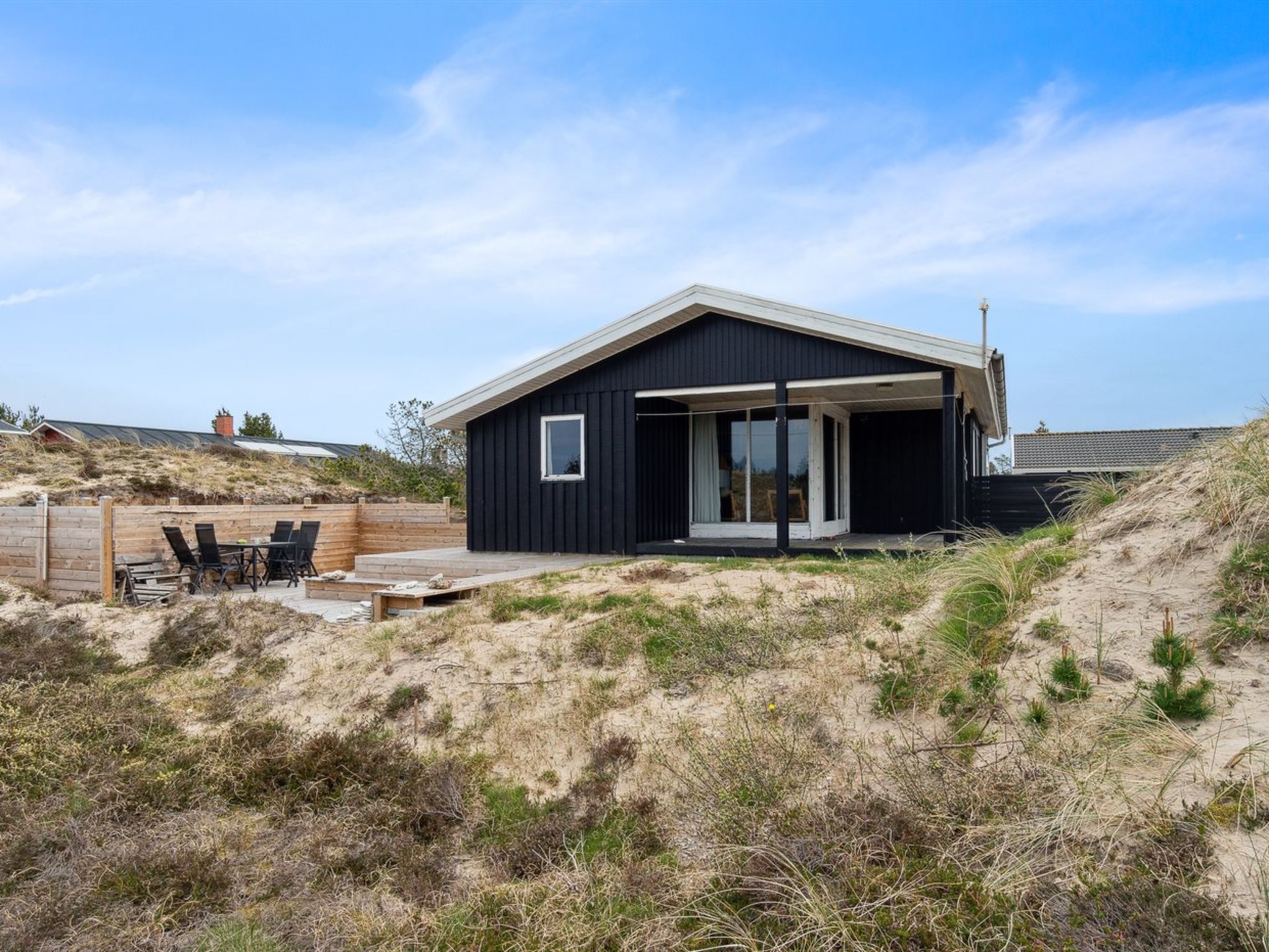 "Sulo" - 1.4km from the sea - Buiten