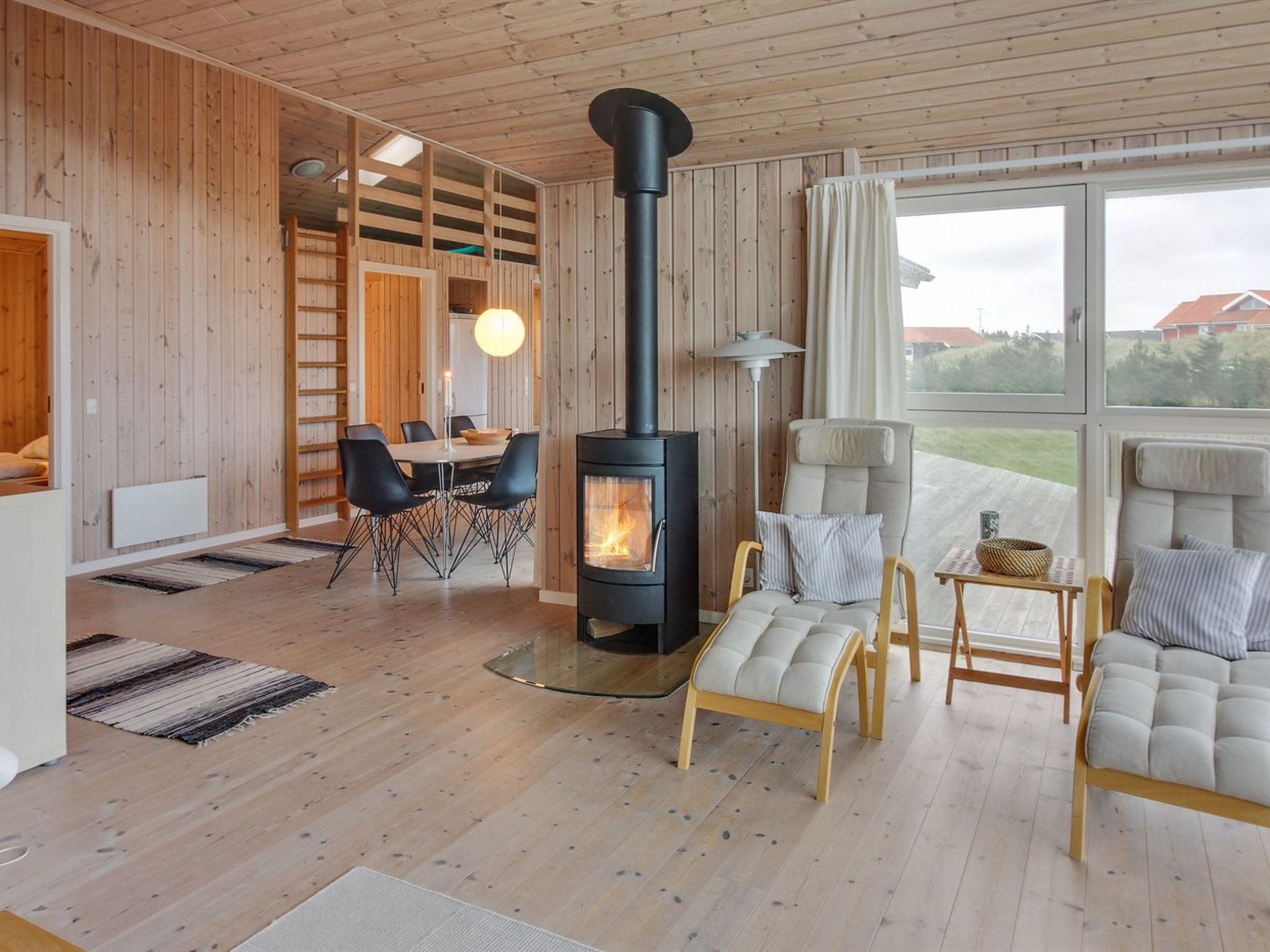 "Ilkka" - 400m from the sea-Binnen