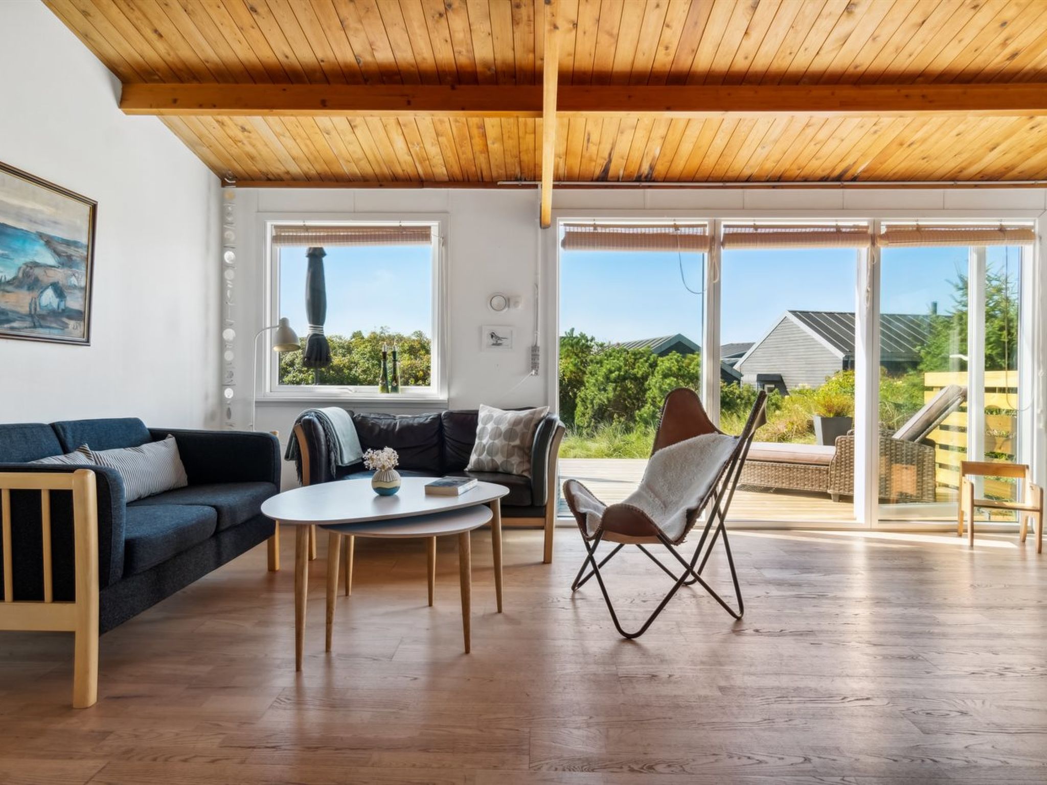 "Satu" - 500m from the sea-Inside