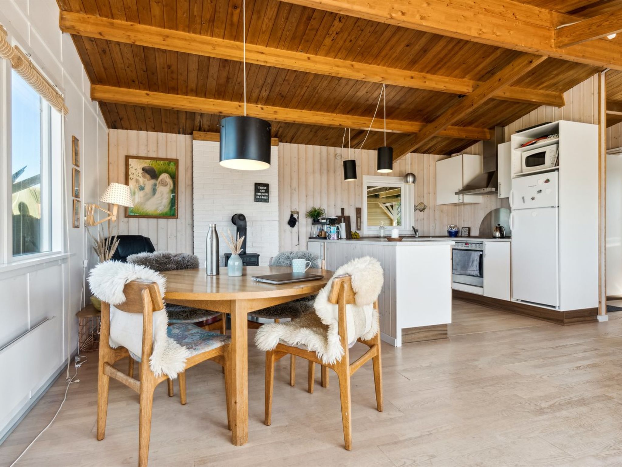"Satu" - 500m from the sea-Inside
