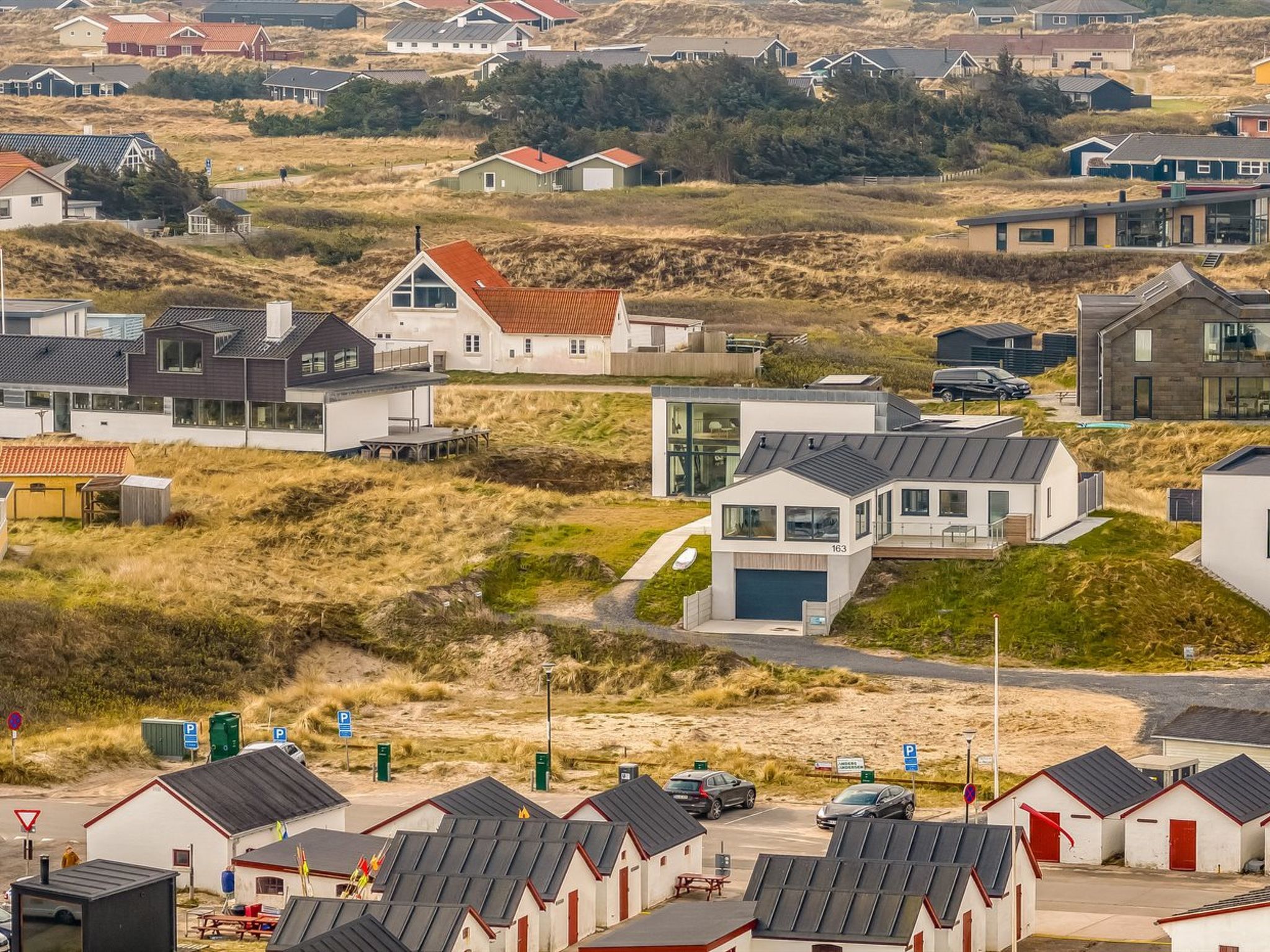 "Unge" - 75m from the sea