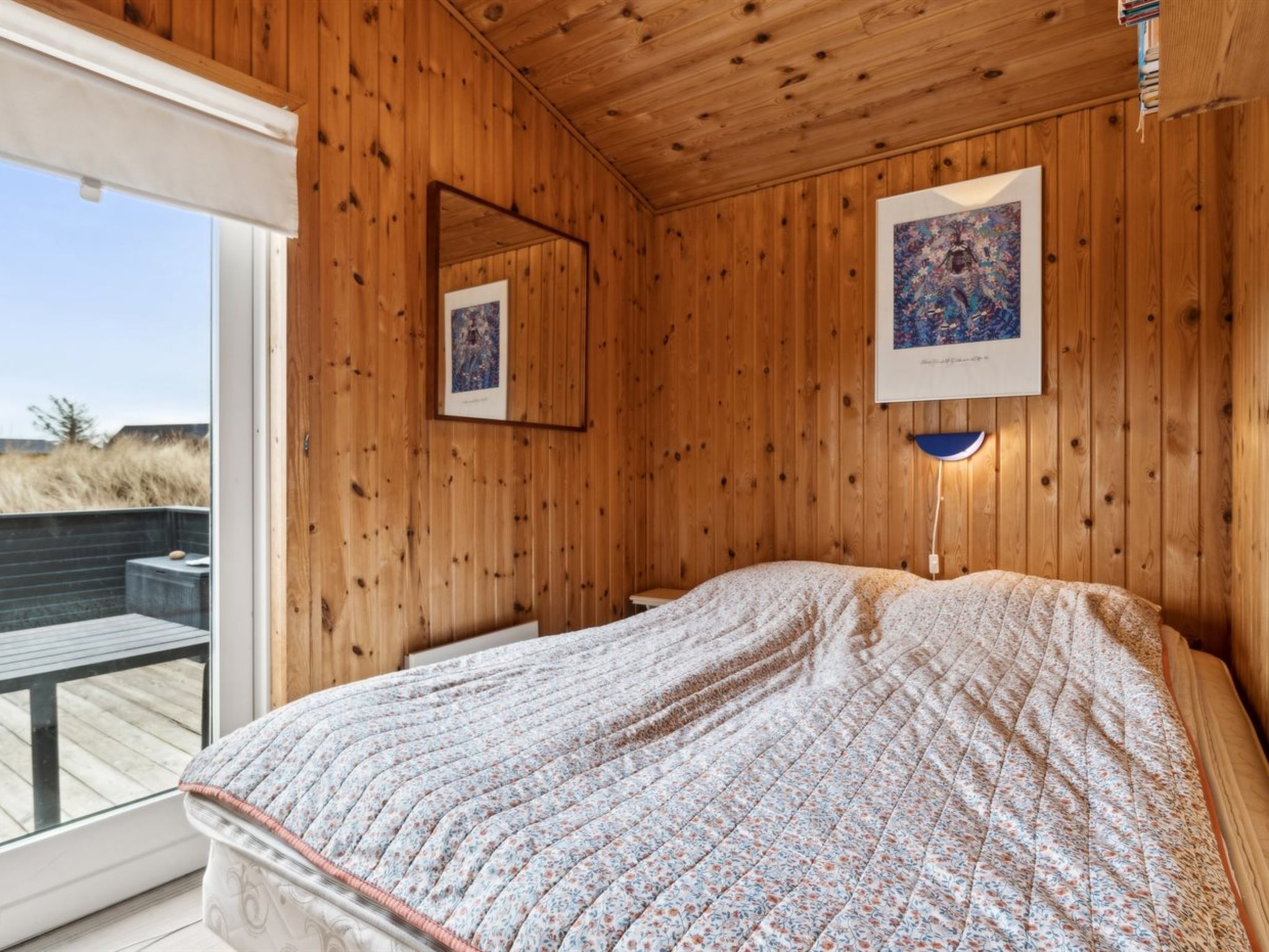 "Dolores" - 200m from the sea - Binnen
