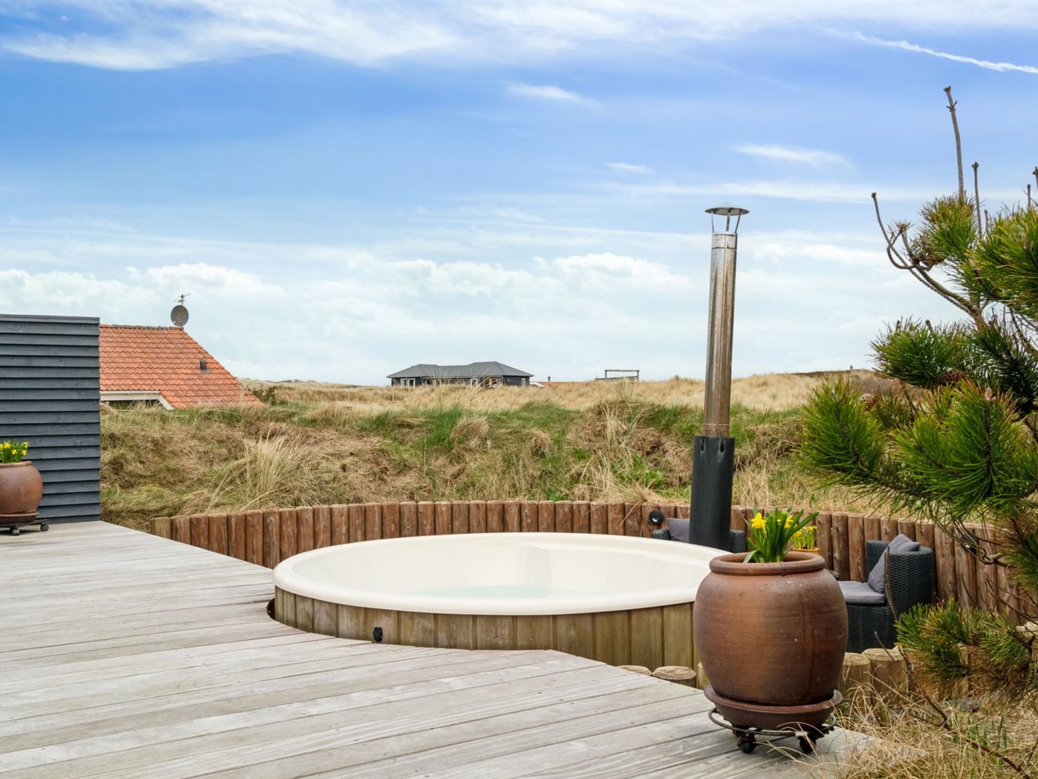 "Dolores" - 200m from the sea - Binnen
