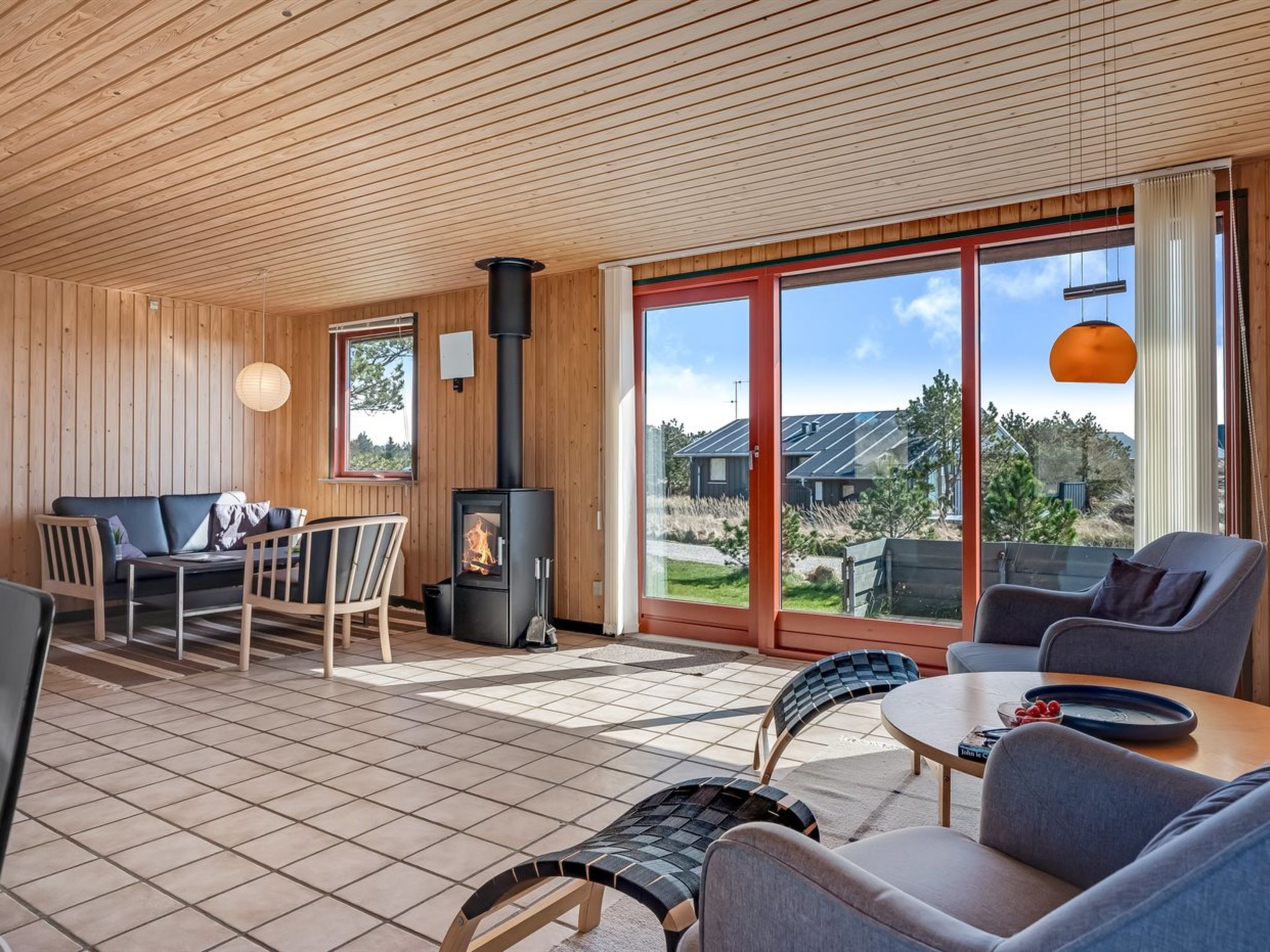 "Frandsine" - 1.2km from the sea - Binnen