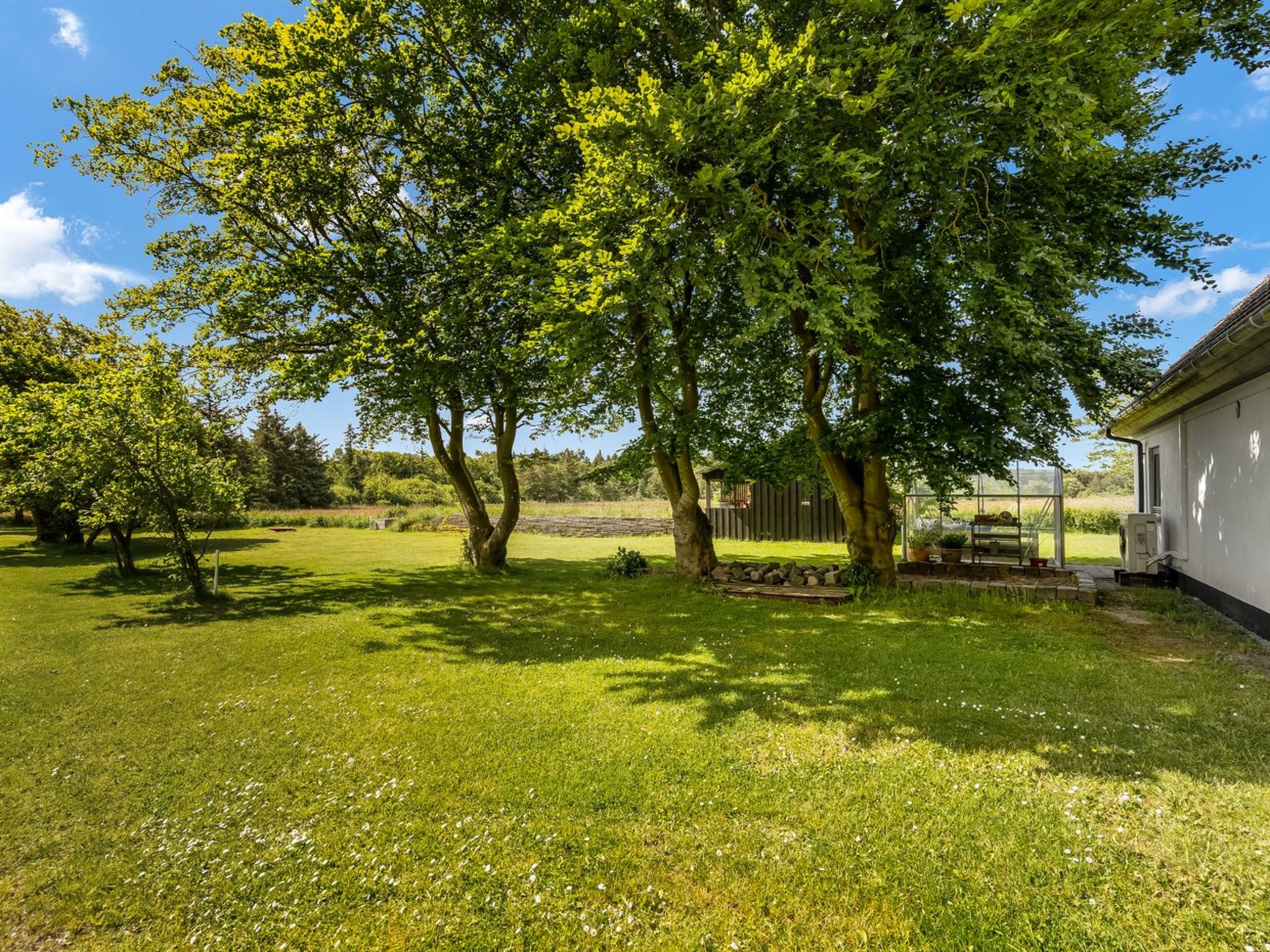 "Cillvur" - 8km from the sea - Buiten