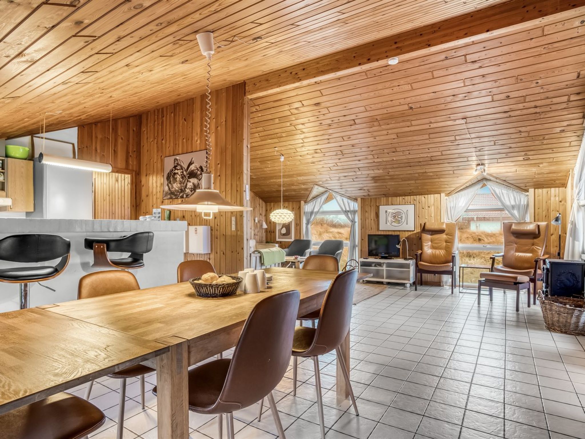 "Annemone" - 600m from the sea - Binnen