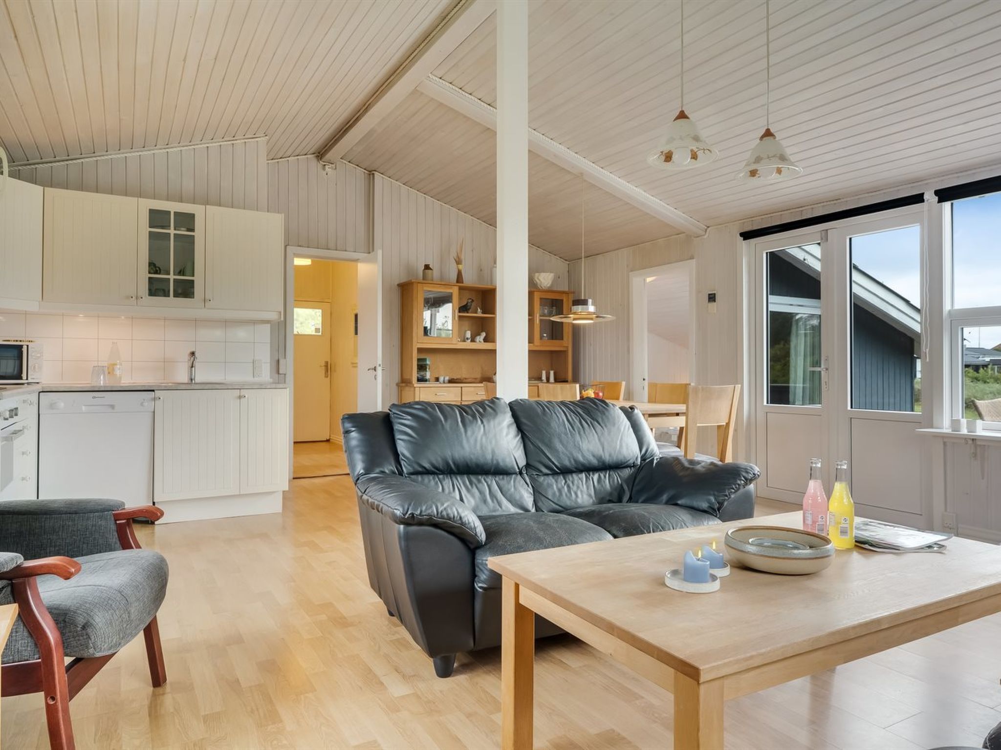 "Claudine" - 700m from the sea - Drinnen