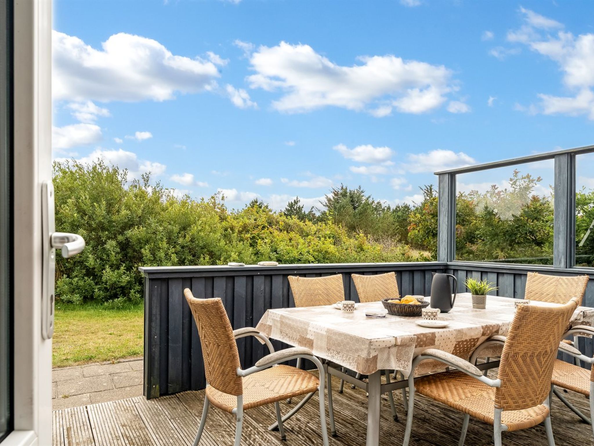 "Claudine" - 700m from the sea - Draußen