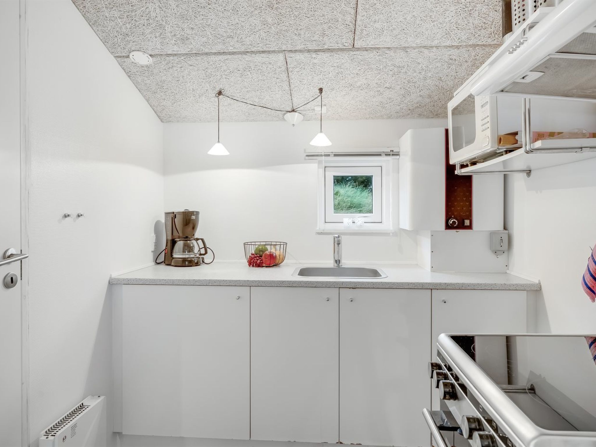 "Tekla" - 75m from the sea-Binnen