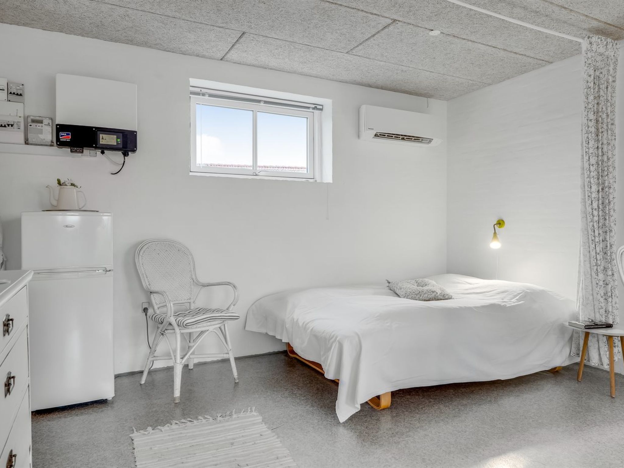 "Tekla" - 75m from the sea-Binnen